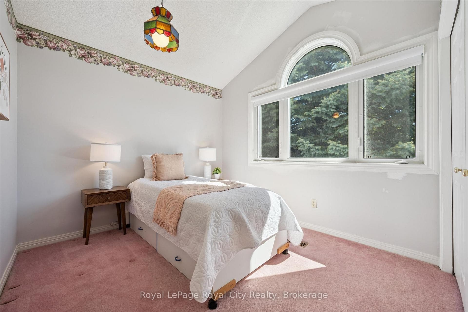 539 Harvey Street photo 28