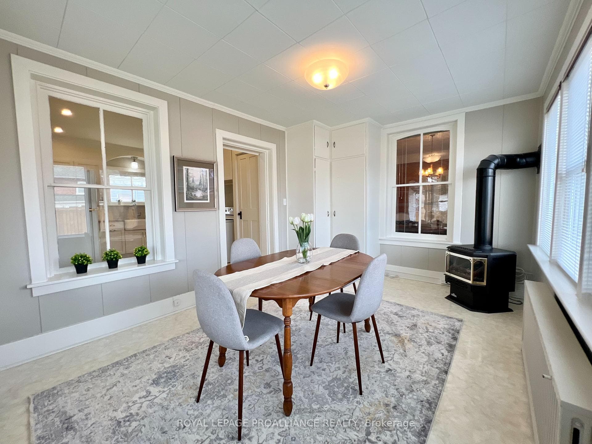 317 Albert Street photo 16