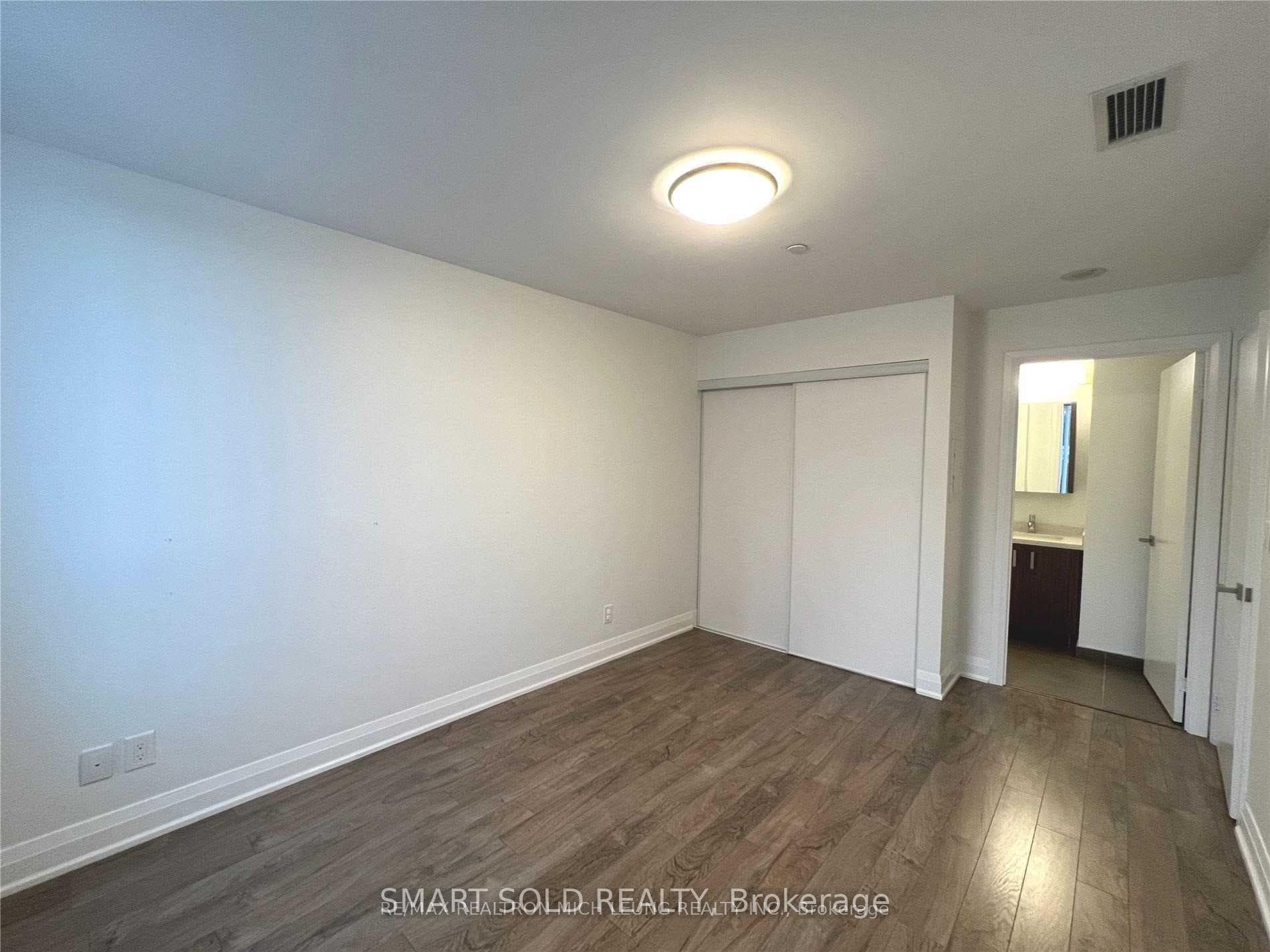 18 Uptown Drive Unit 332 photo 6