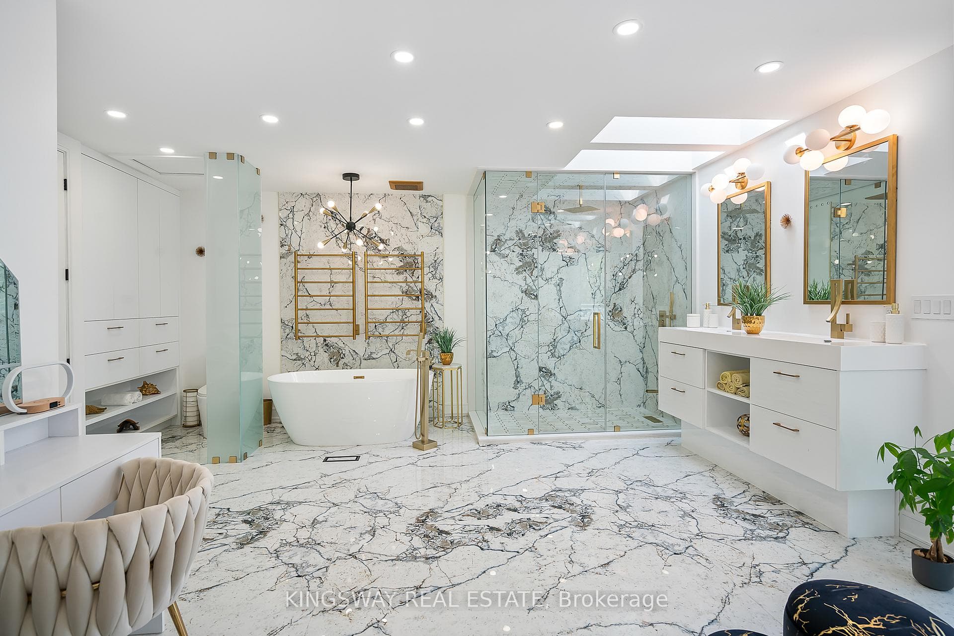 202 Michael Drive photo 15