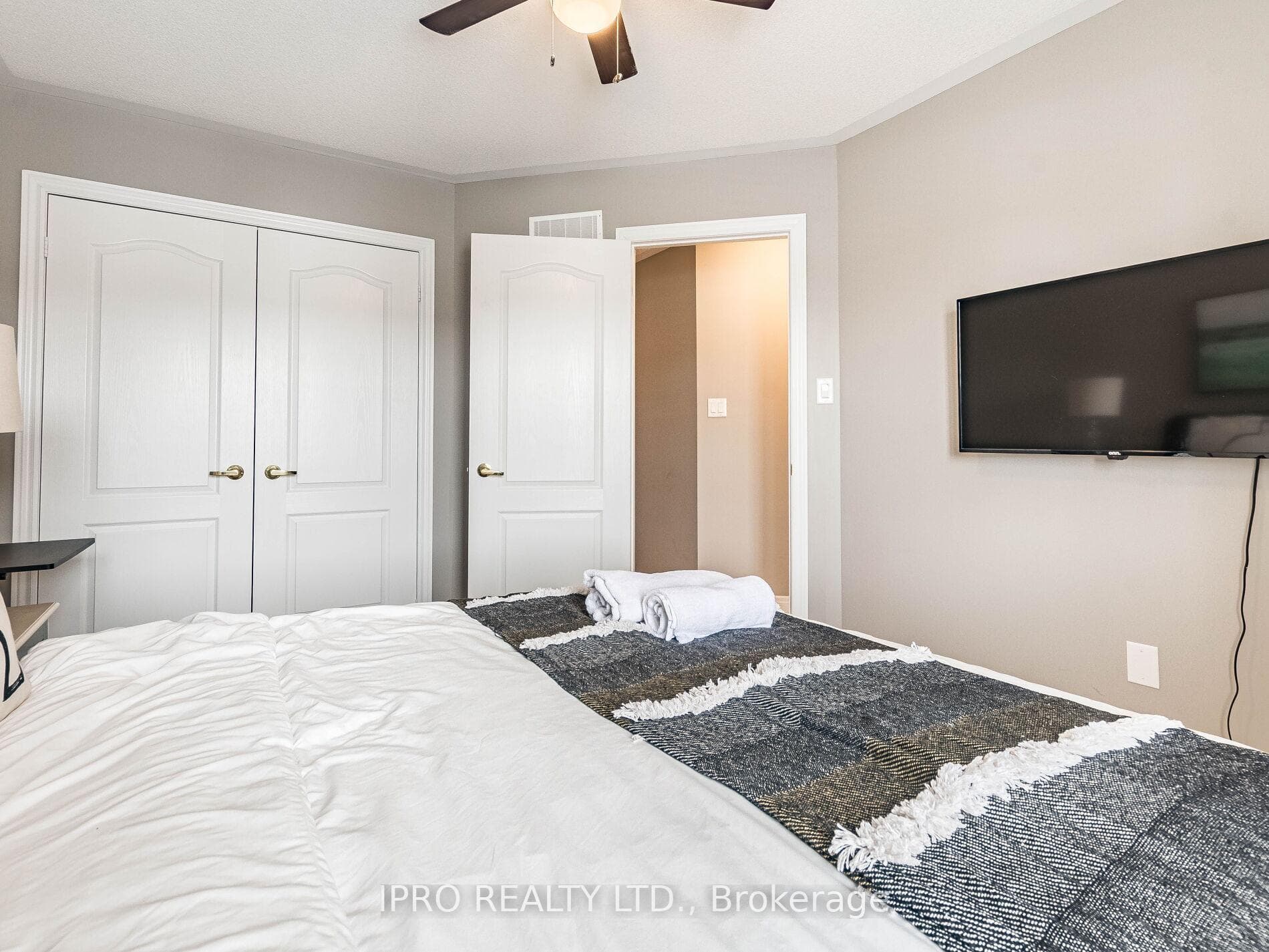 371 Savoline Boulevard photo 30
