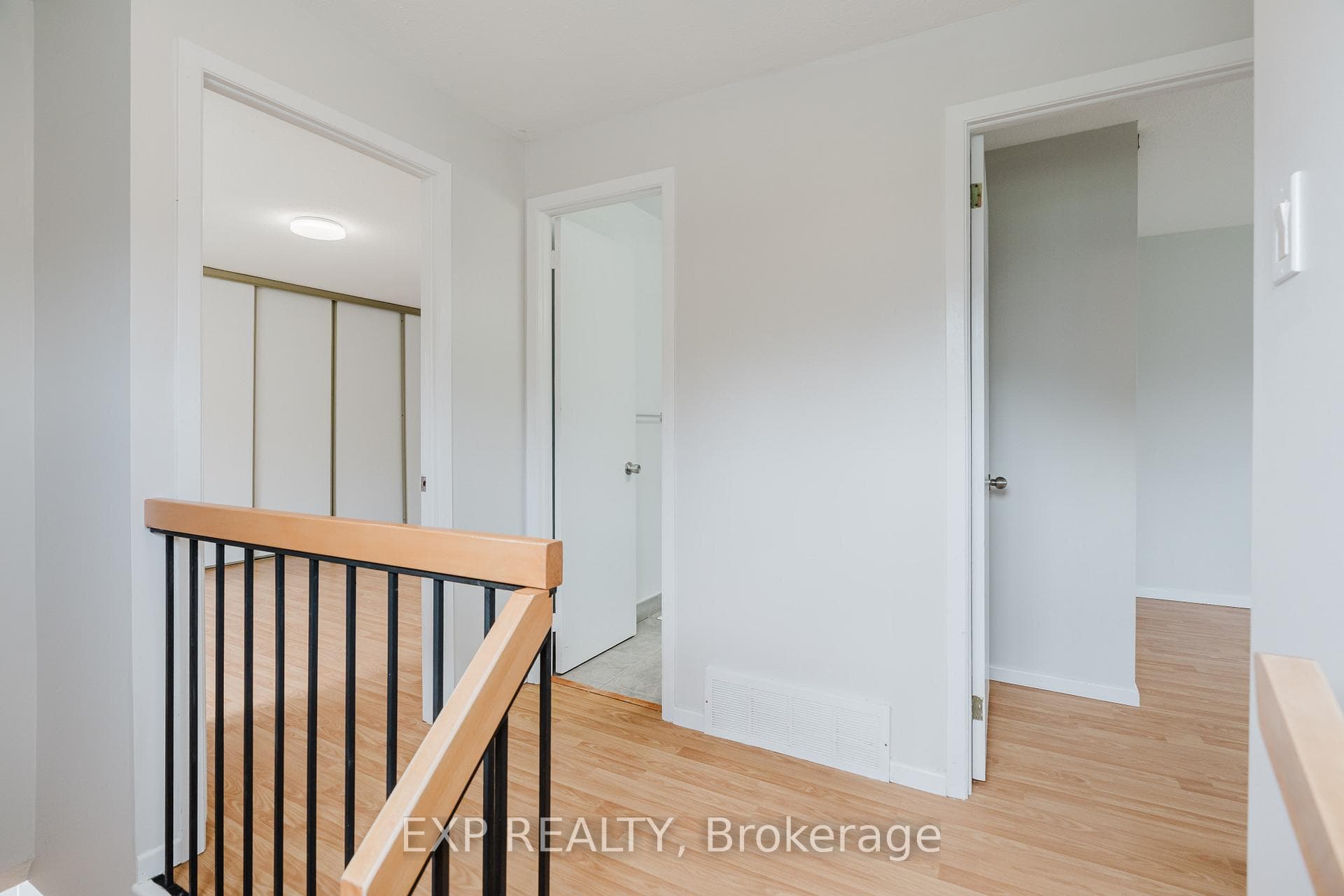 1127 Avignon Court photo 14