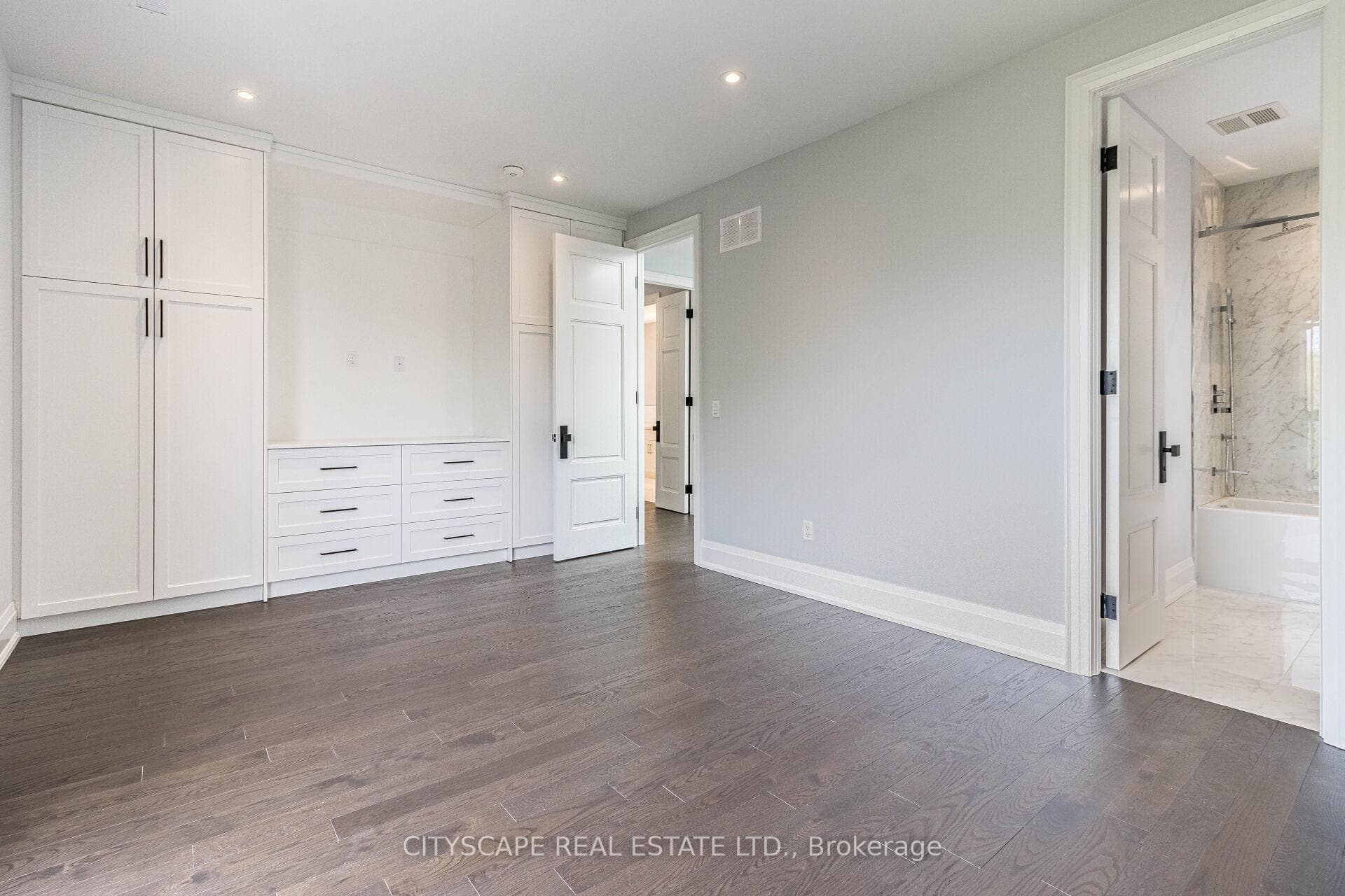 4 Birchlawn Avenue photo 30