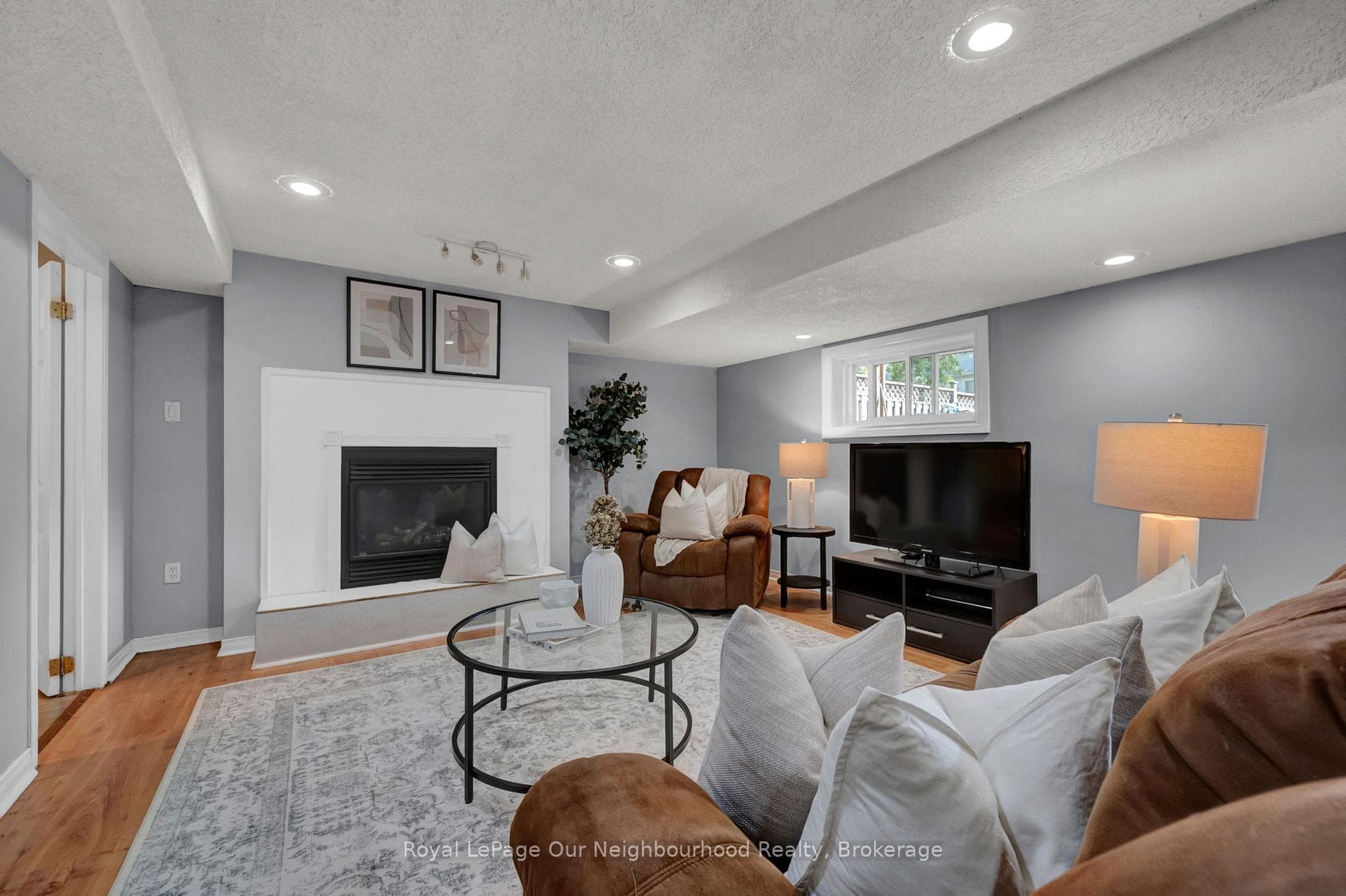 99 Foster Creek Drive photo 28
