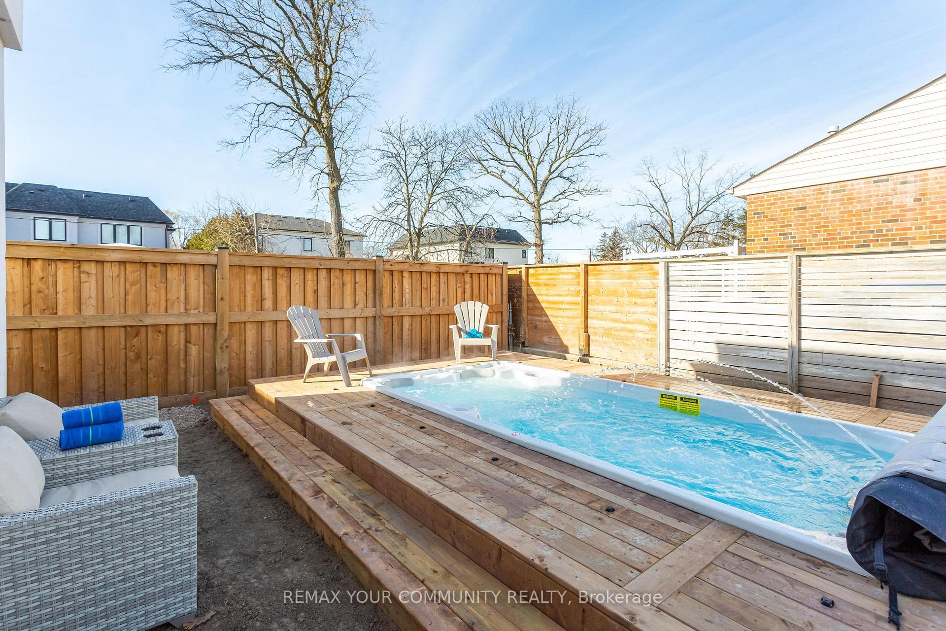338 Woodale Avenue photo 44