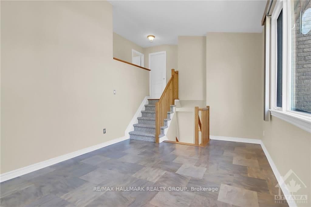 14 KNOWLTON Drive photo 16