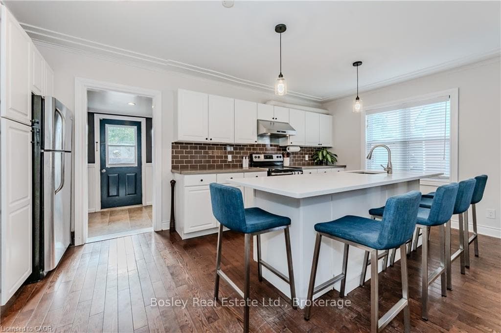 291 Guelph Street photo 8