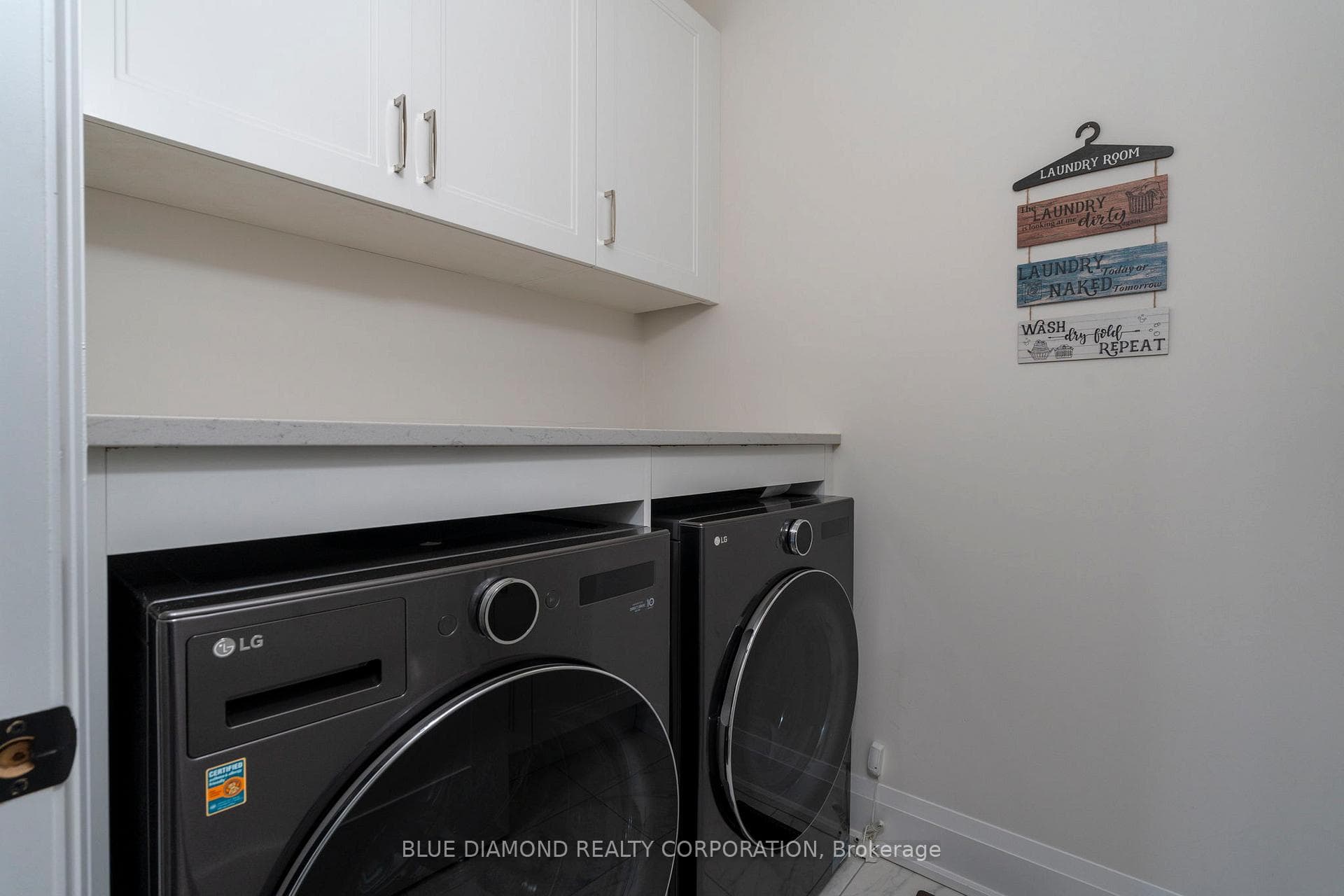 2373 Edward Leaver Trail photo 40