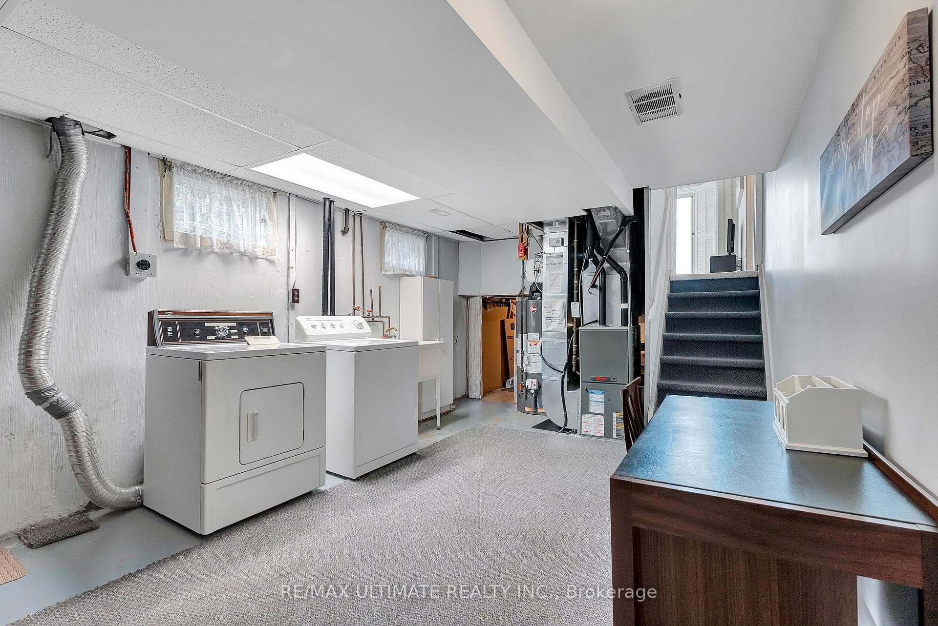 57 Hepworth Drive photo 19