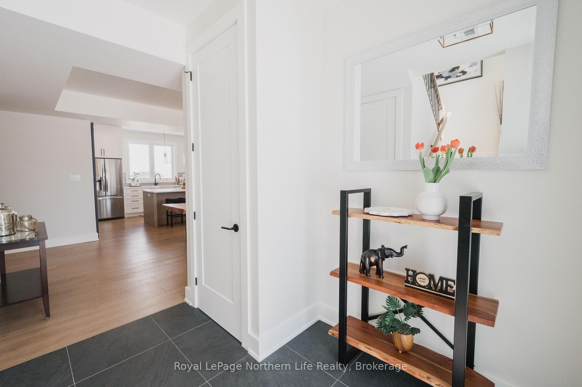 39 Kenreta Drive photo 3