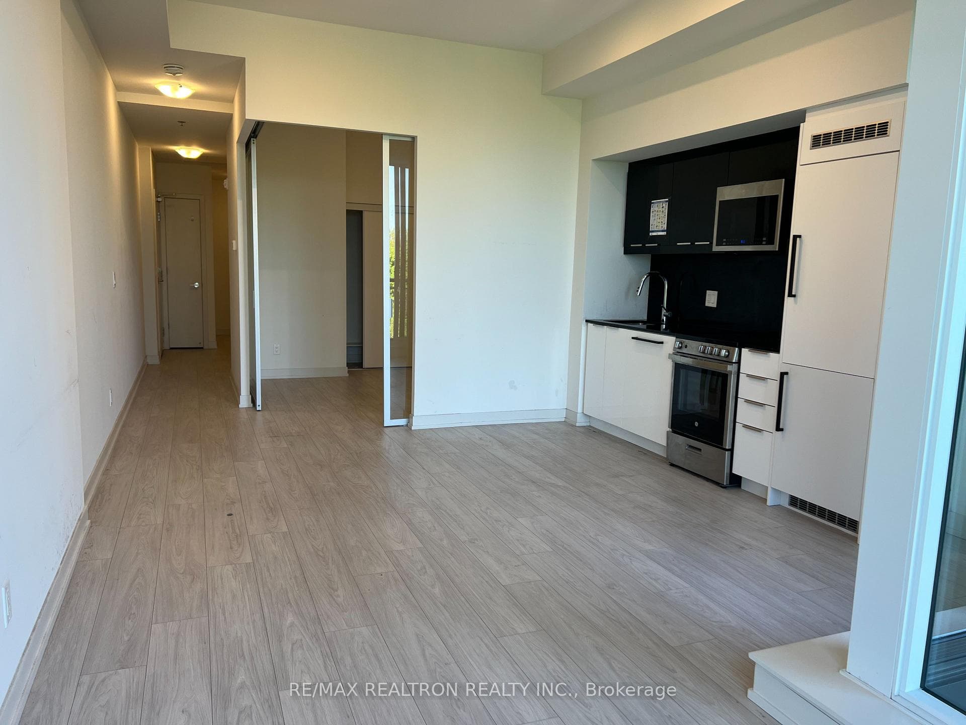 90 Glen Everest Road Unit 520 photo 20