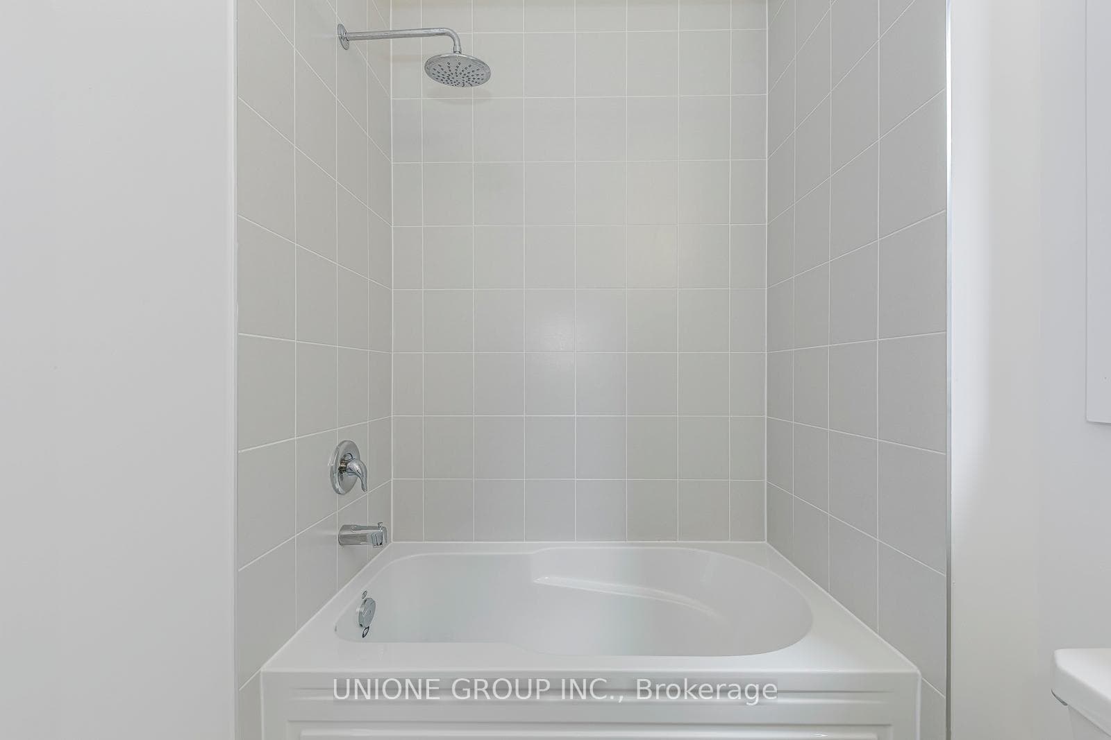3253 Crystal Drive photo 31