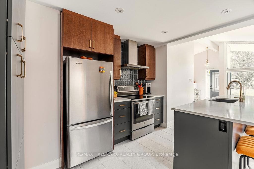 199 Lennox Park Avenue photo 16