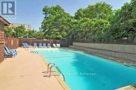 175 Cedar Avenue Unit 214 photo 25
