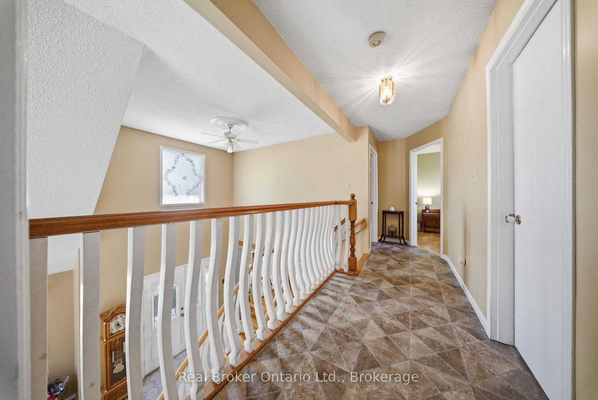 800 Tremaine Avenue photo 27