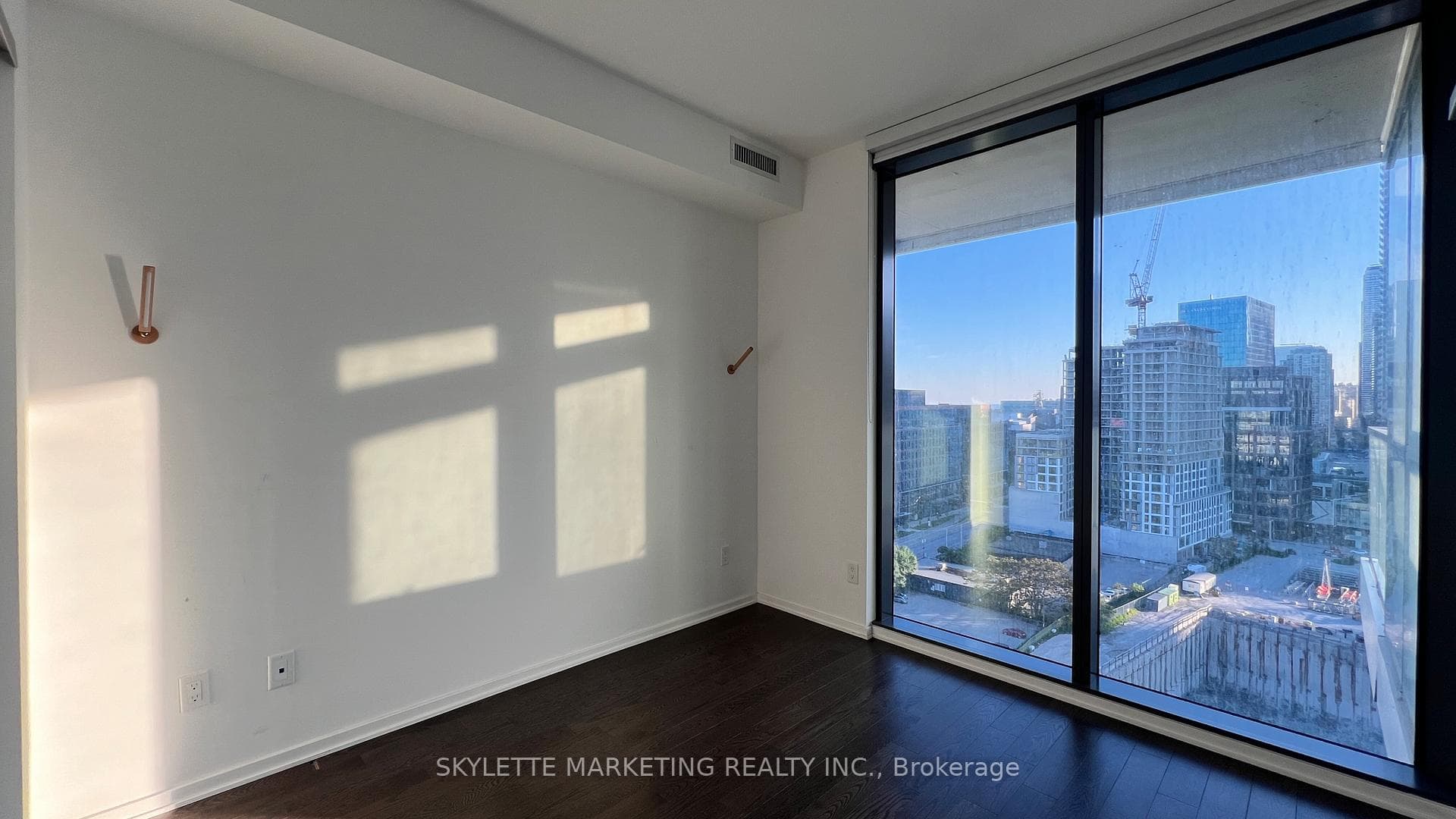 16 Bonnycastle Street Unit 1401 photo 31