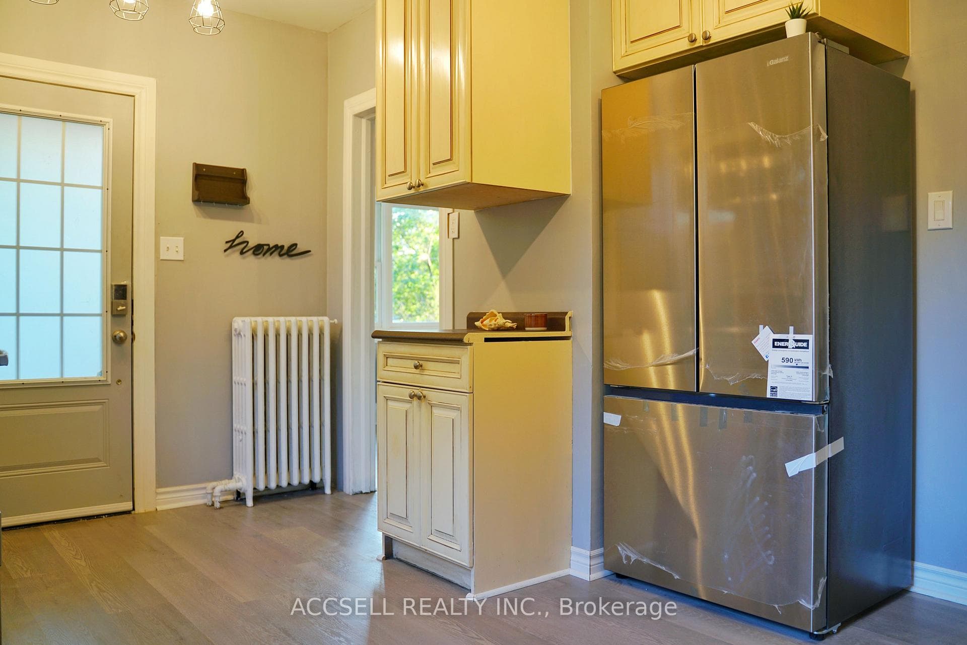 1069 Dixie Road photo 12