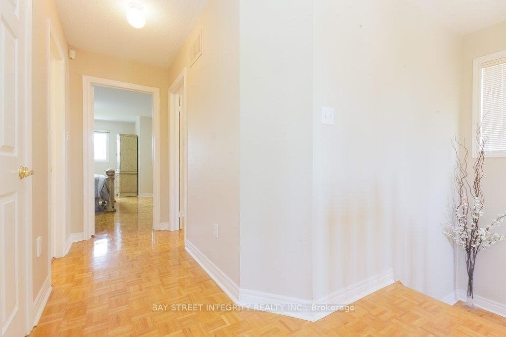 150 Valentina Drive photo 15
