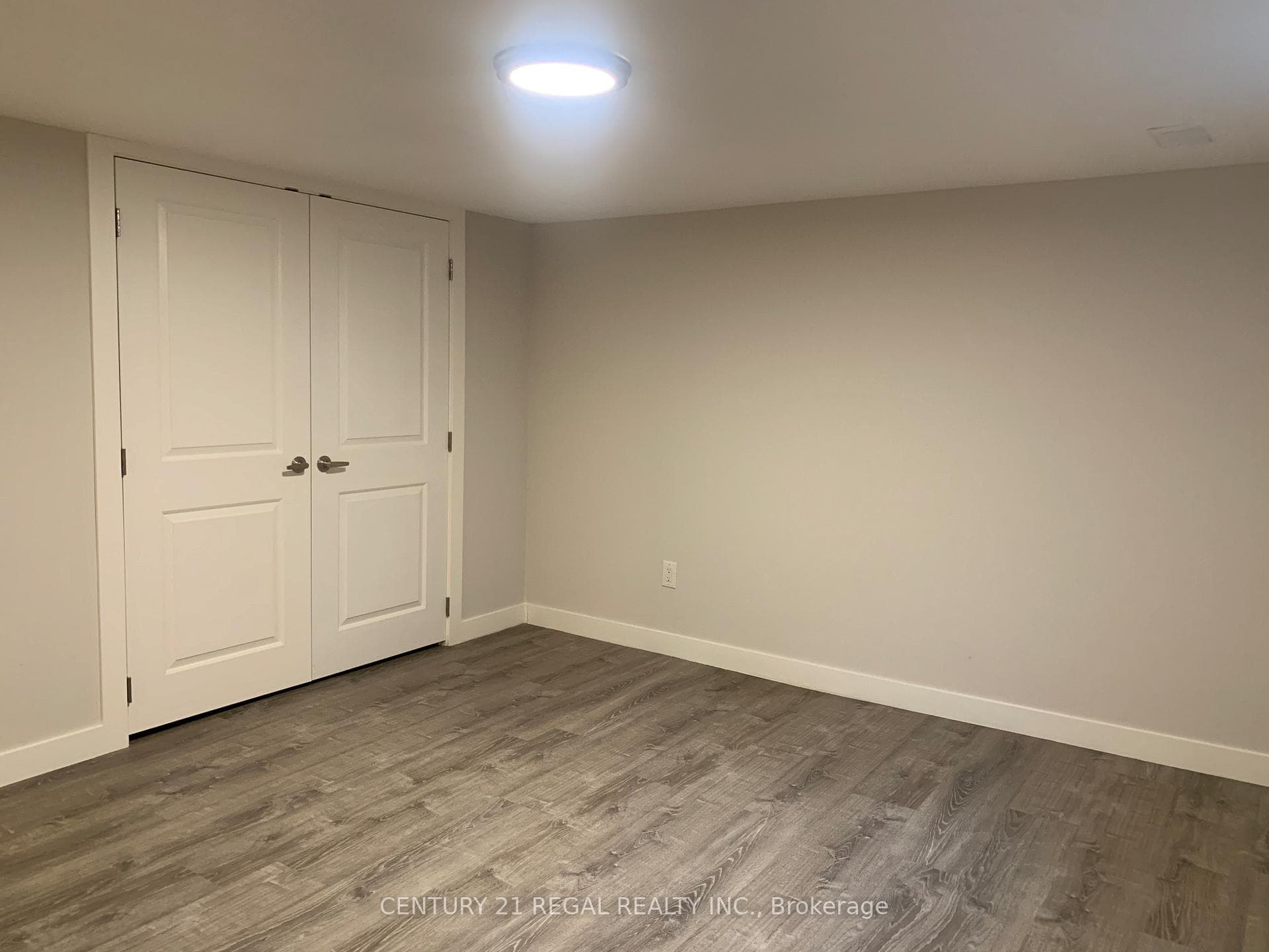 686 Woodbridge Avenue Unit Bsmt photo 15