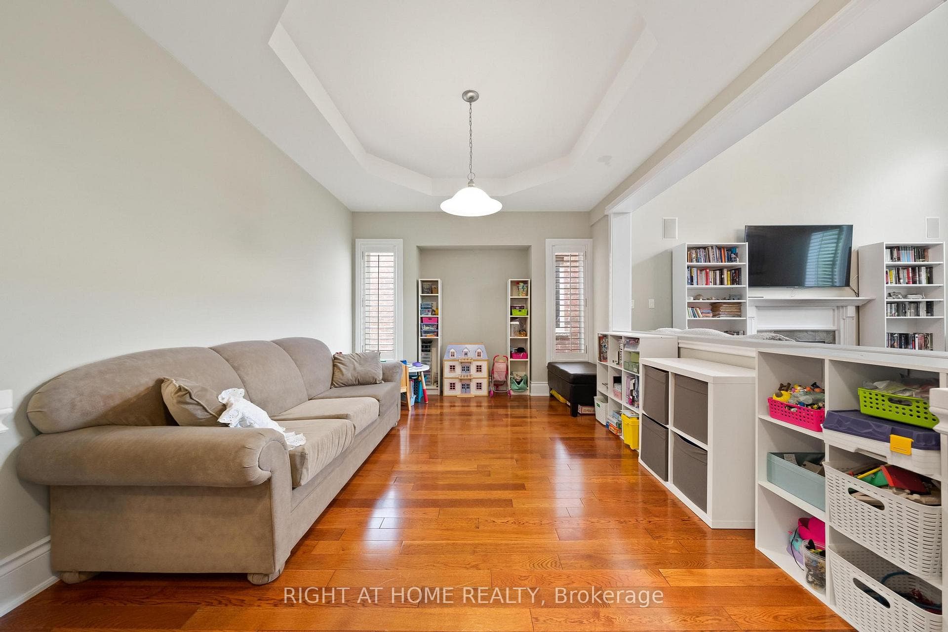 63 Newcombe Road photo 9