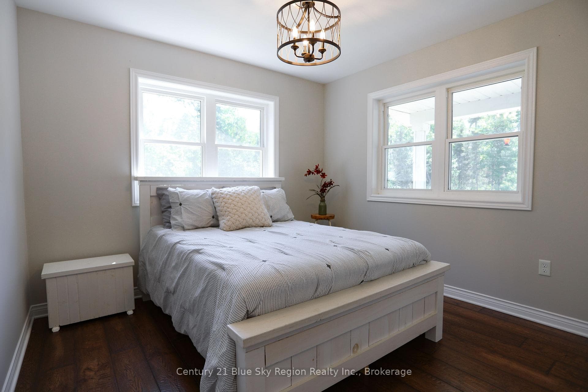 649 Hazel Glen Road photo 25