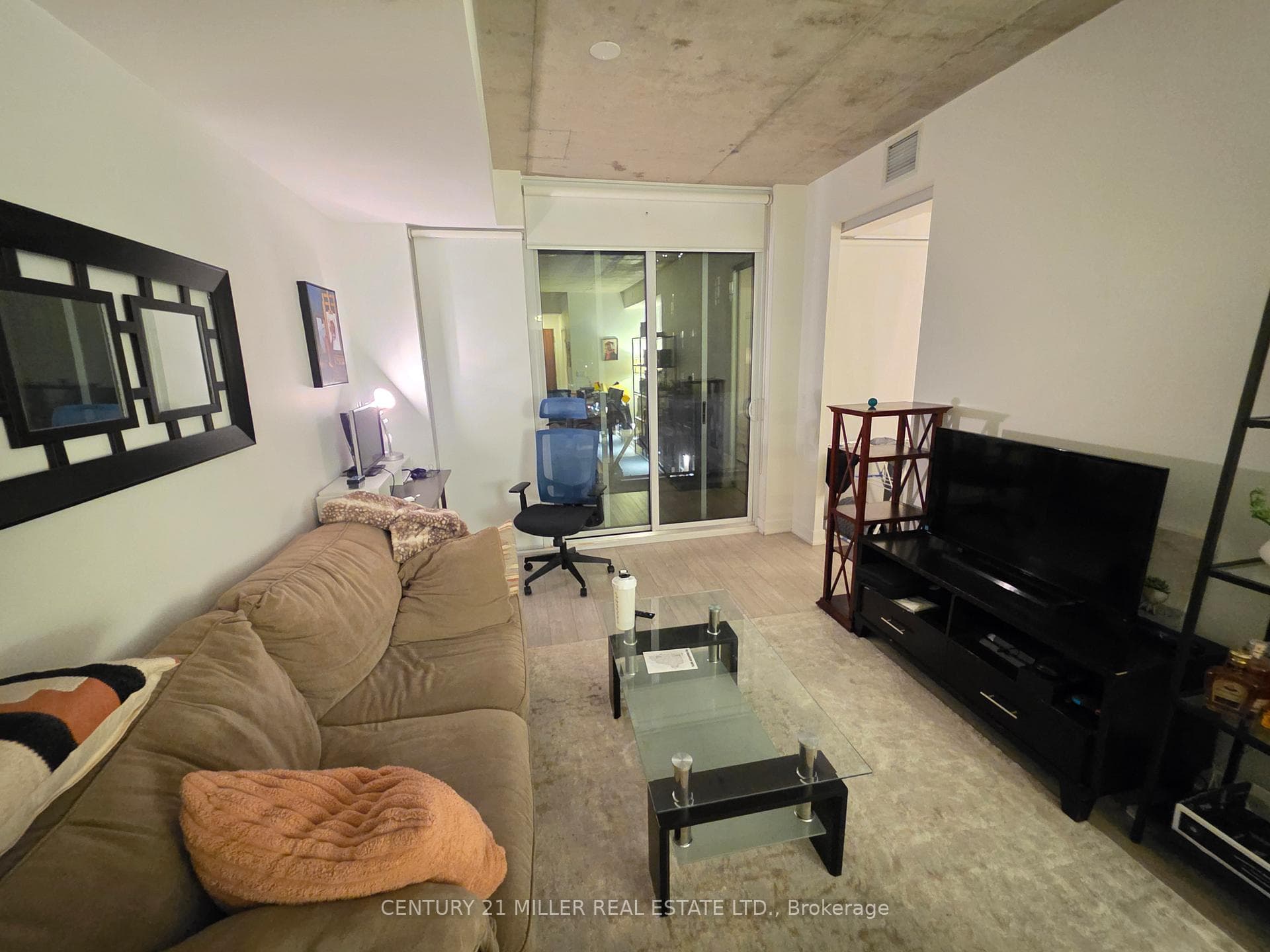 25 Baseball Place Unit 303 photo 15