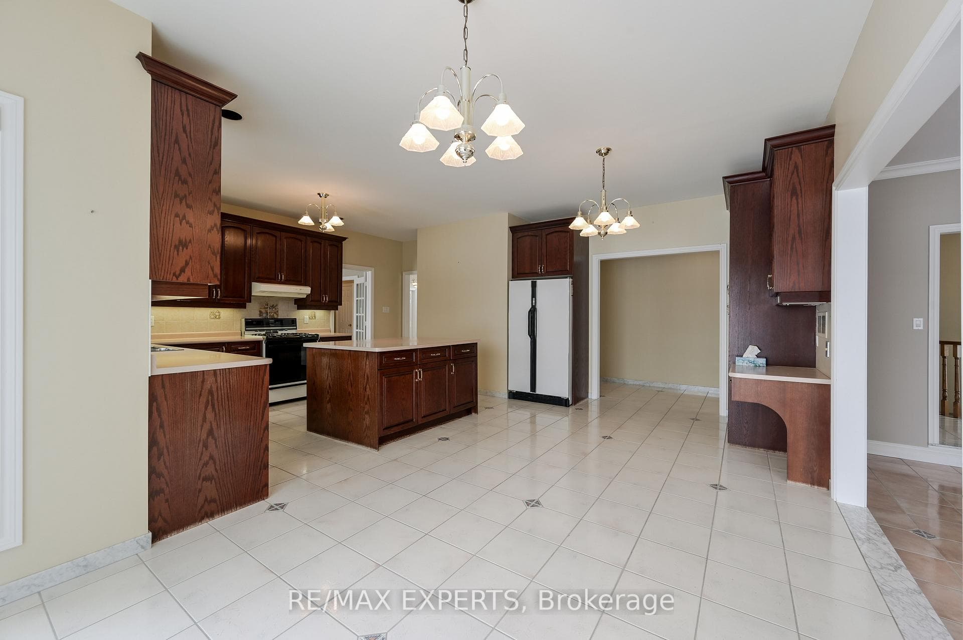 13668 Emil Kolb Parkway photo 24