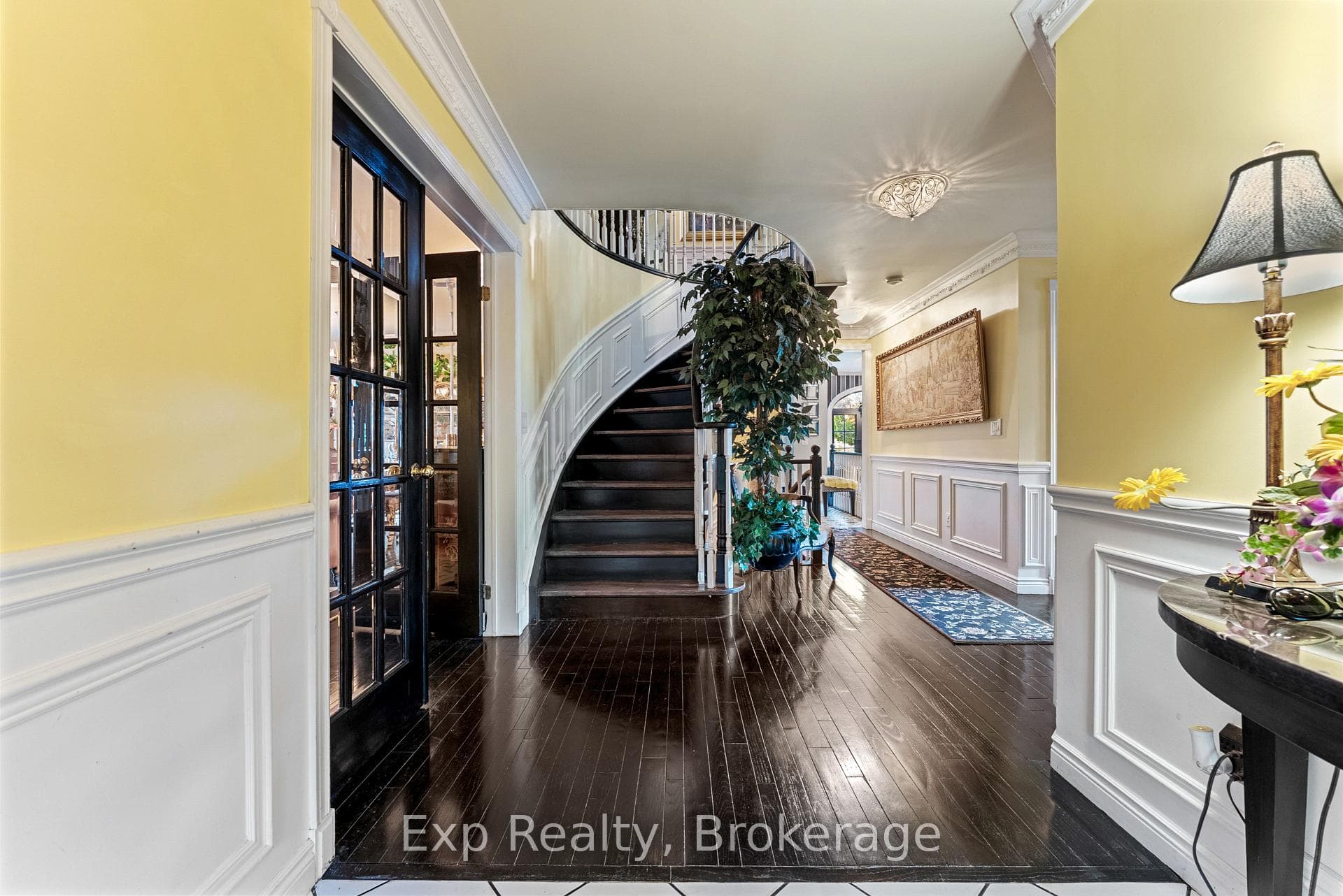 233 Huycke Street photo 7