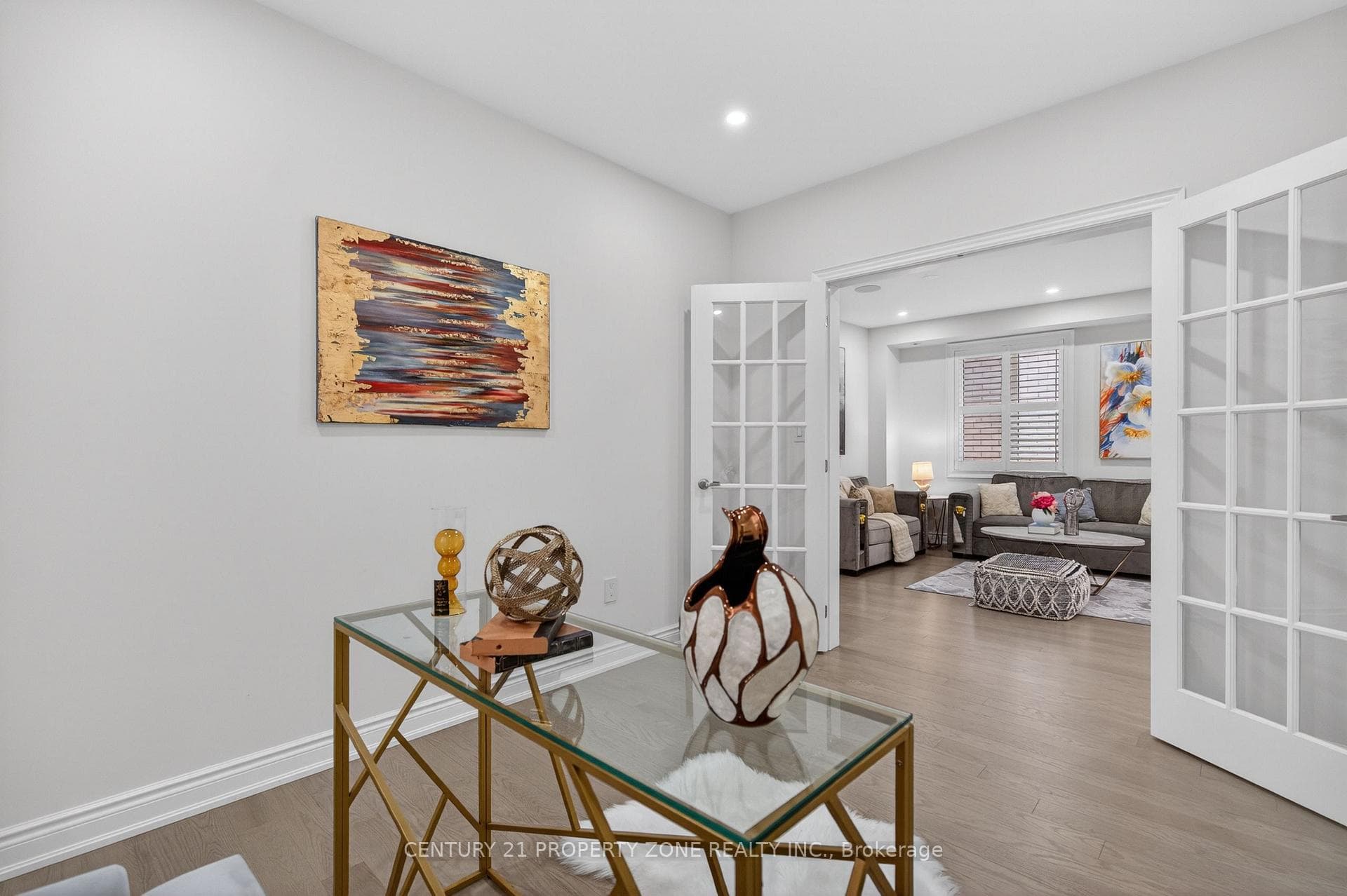 105 Walker Road photo 8