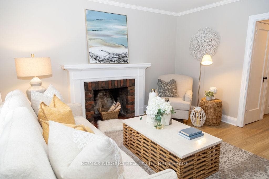 18 Welland Vale Road photo 3