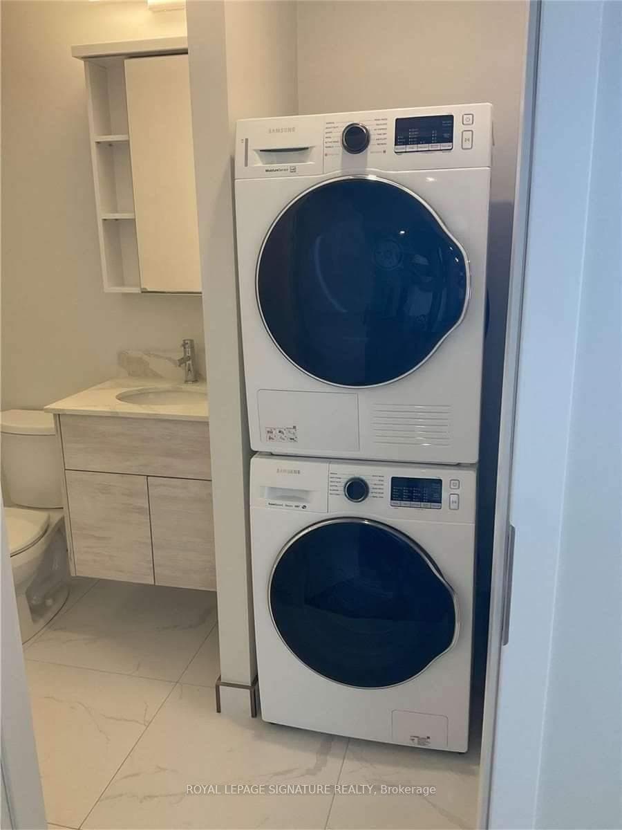 60 Frederick Street Unit 2811 photo 6