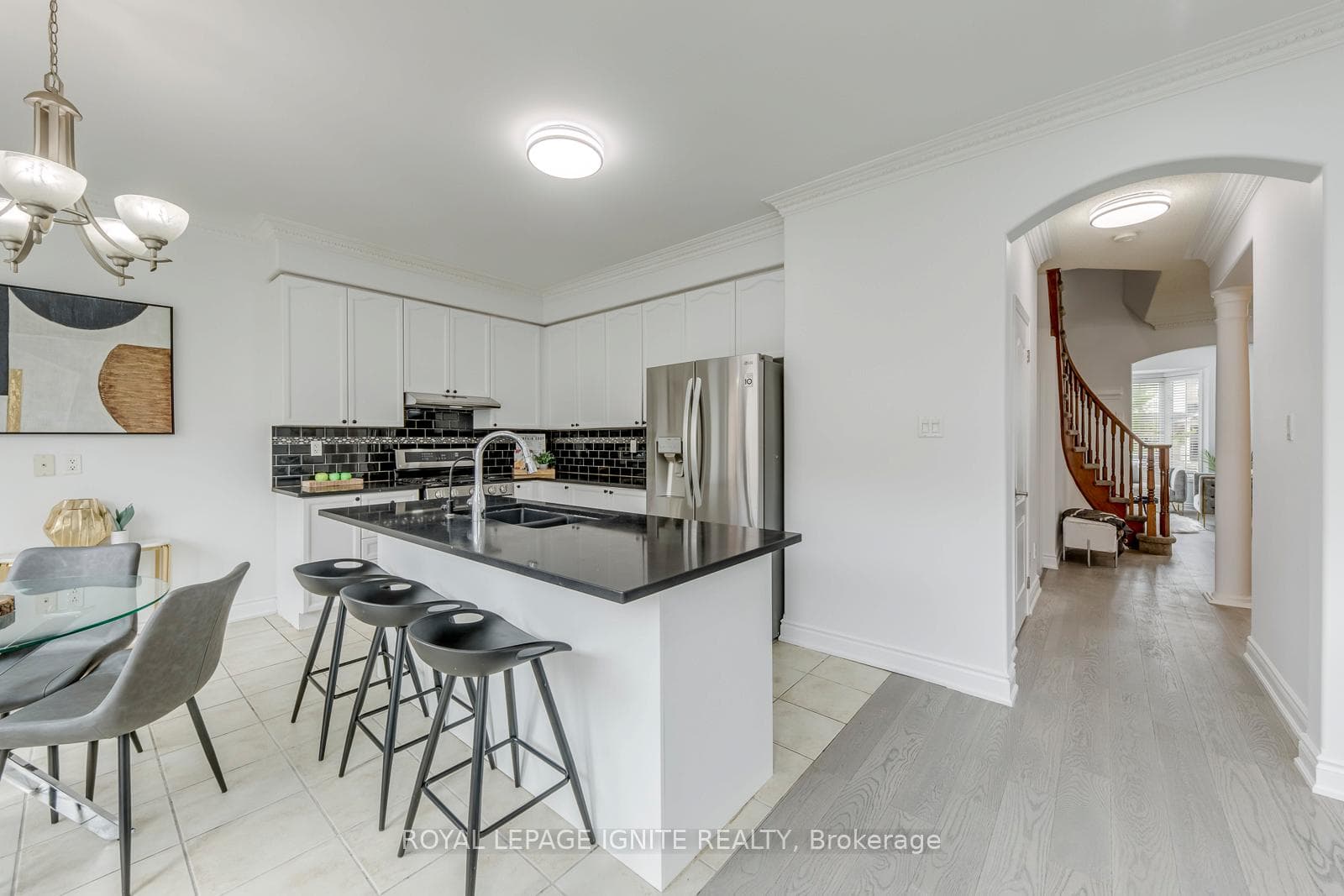 928 Philbrook Drive photo 17