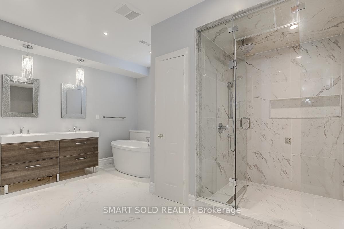 95 Bel Air Drive photo 22