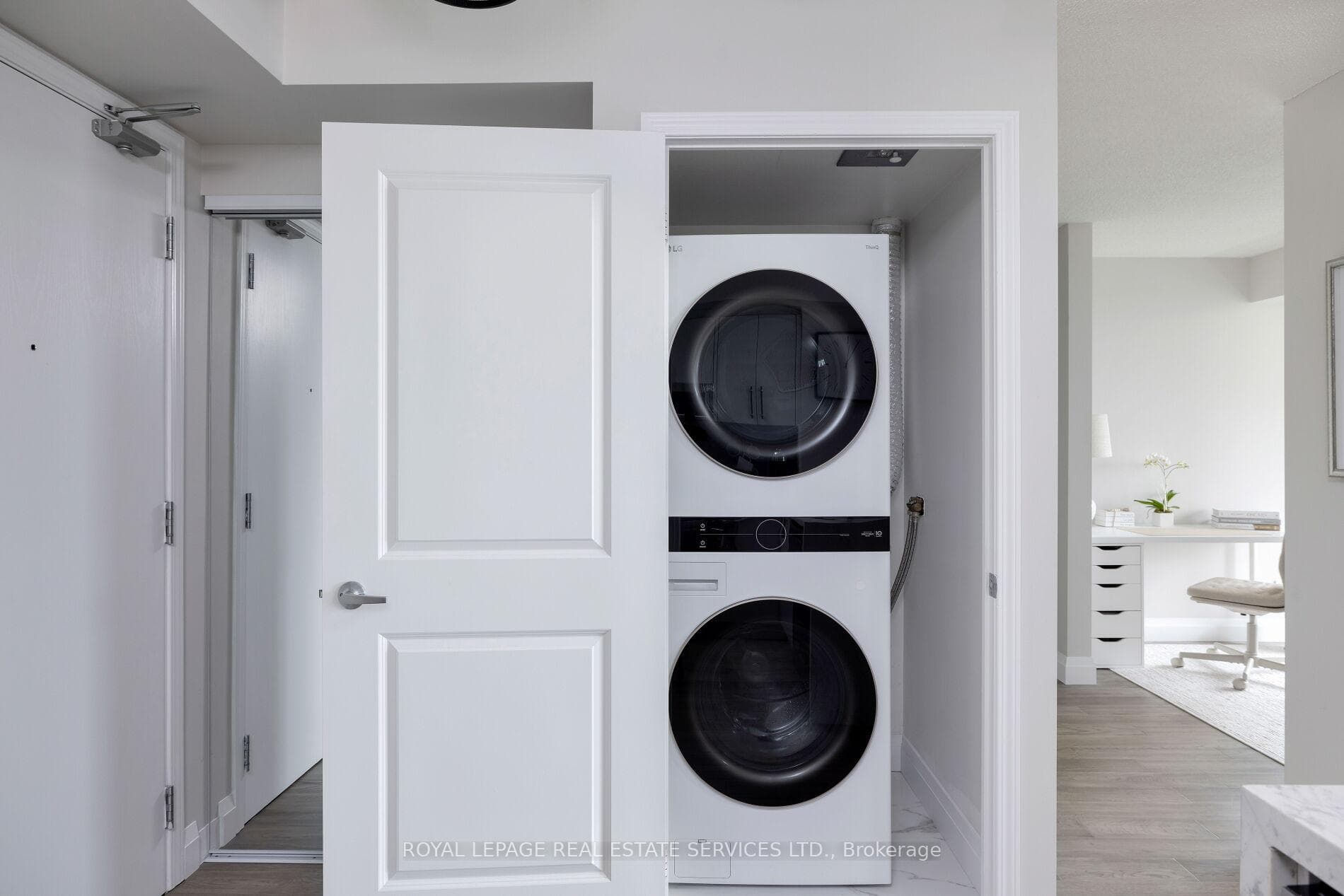 27 Rean Drive Unit 517 photo 18