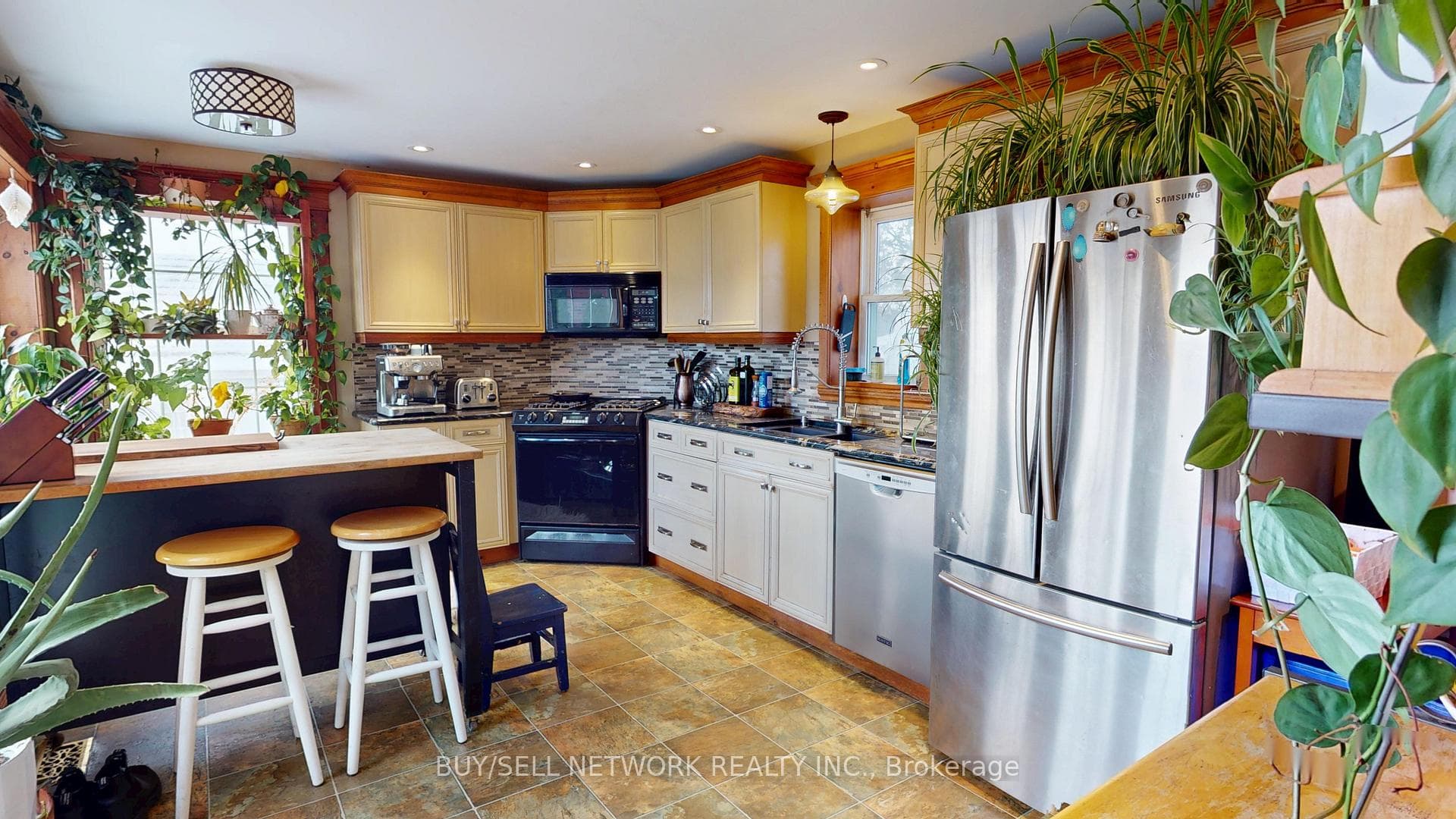 773 Aylmer Street photo 14