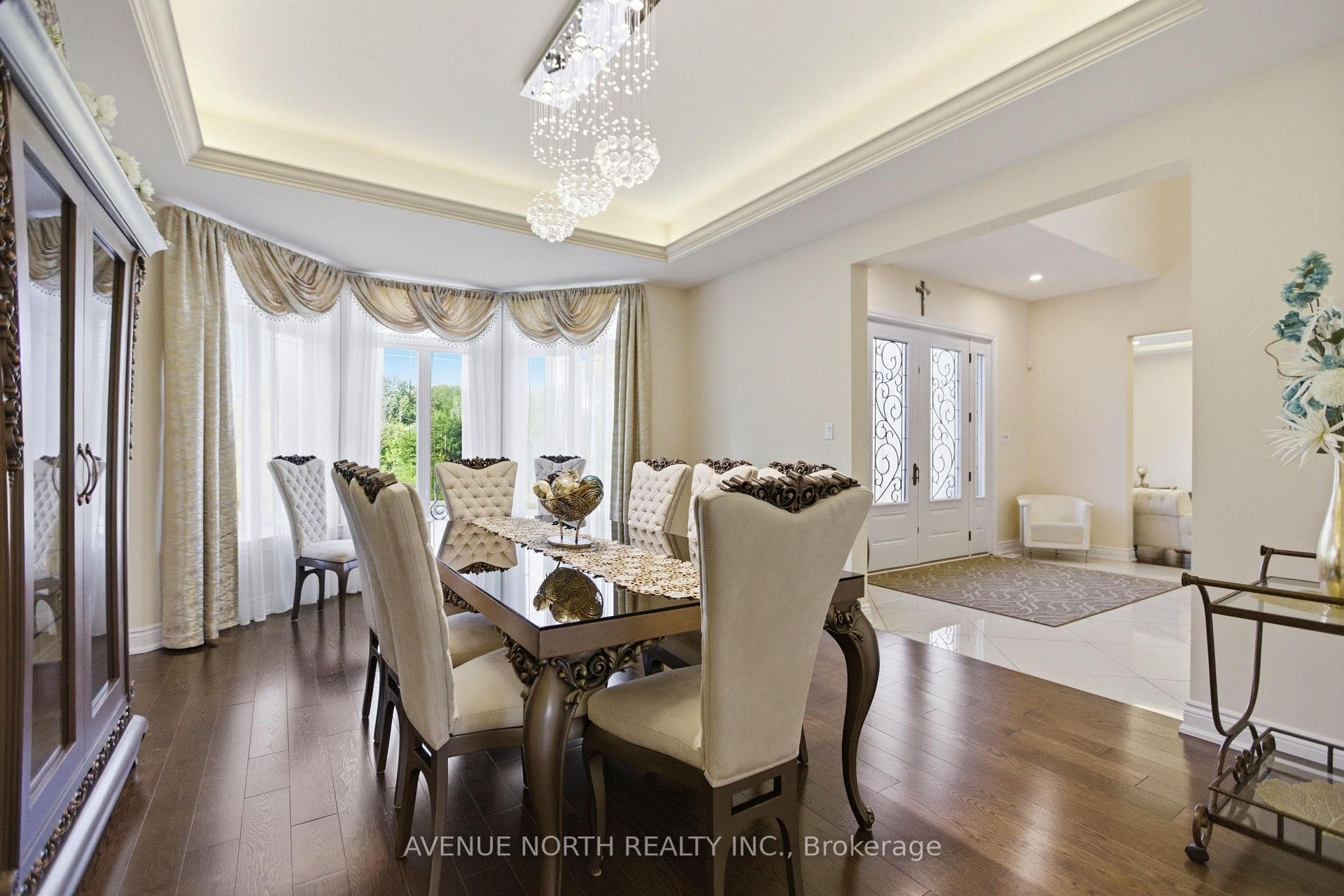 699 Ballycastle Crescent photo 10
