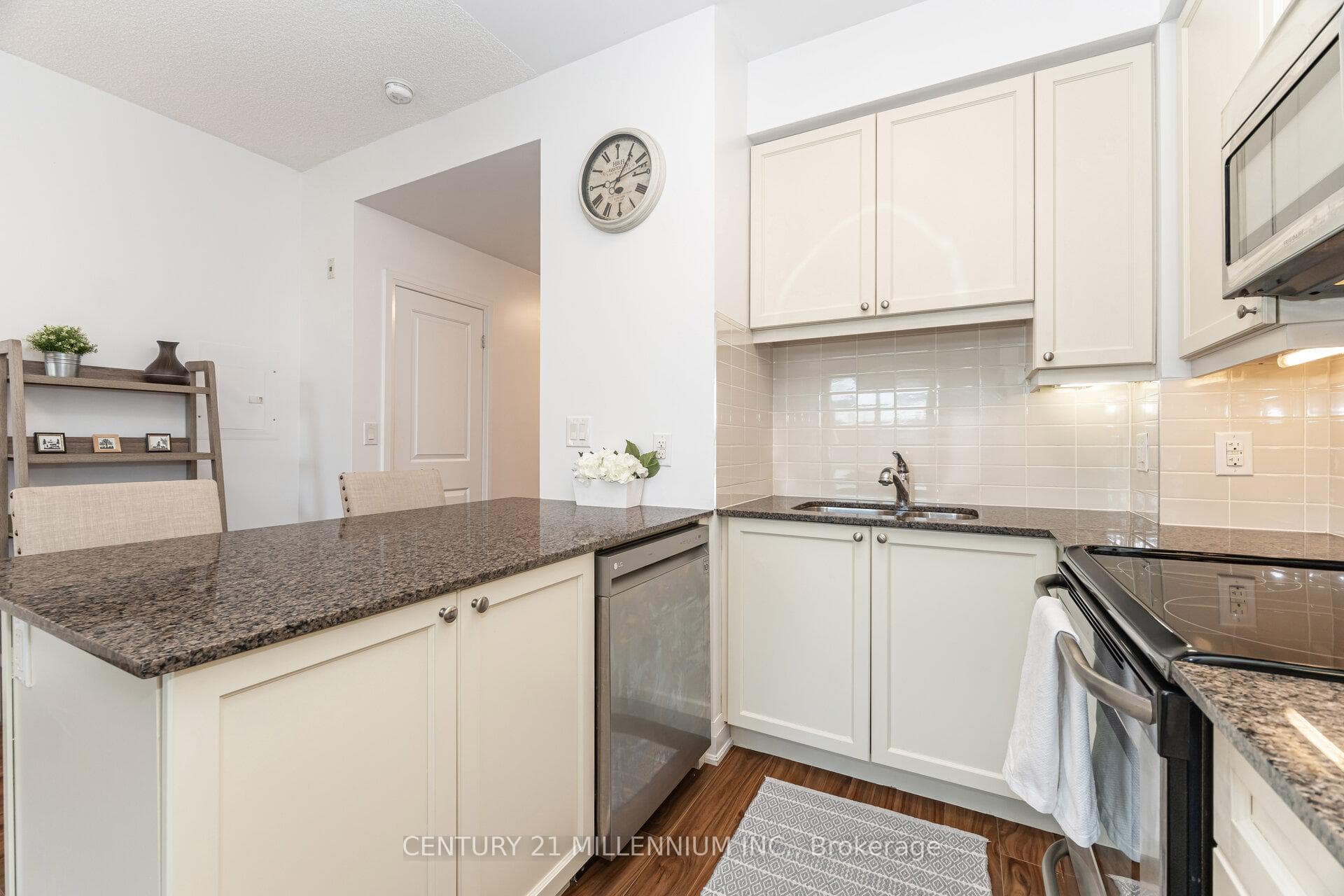 24 Woodstream Boulevard Unit 217 photo 11