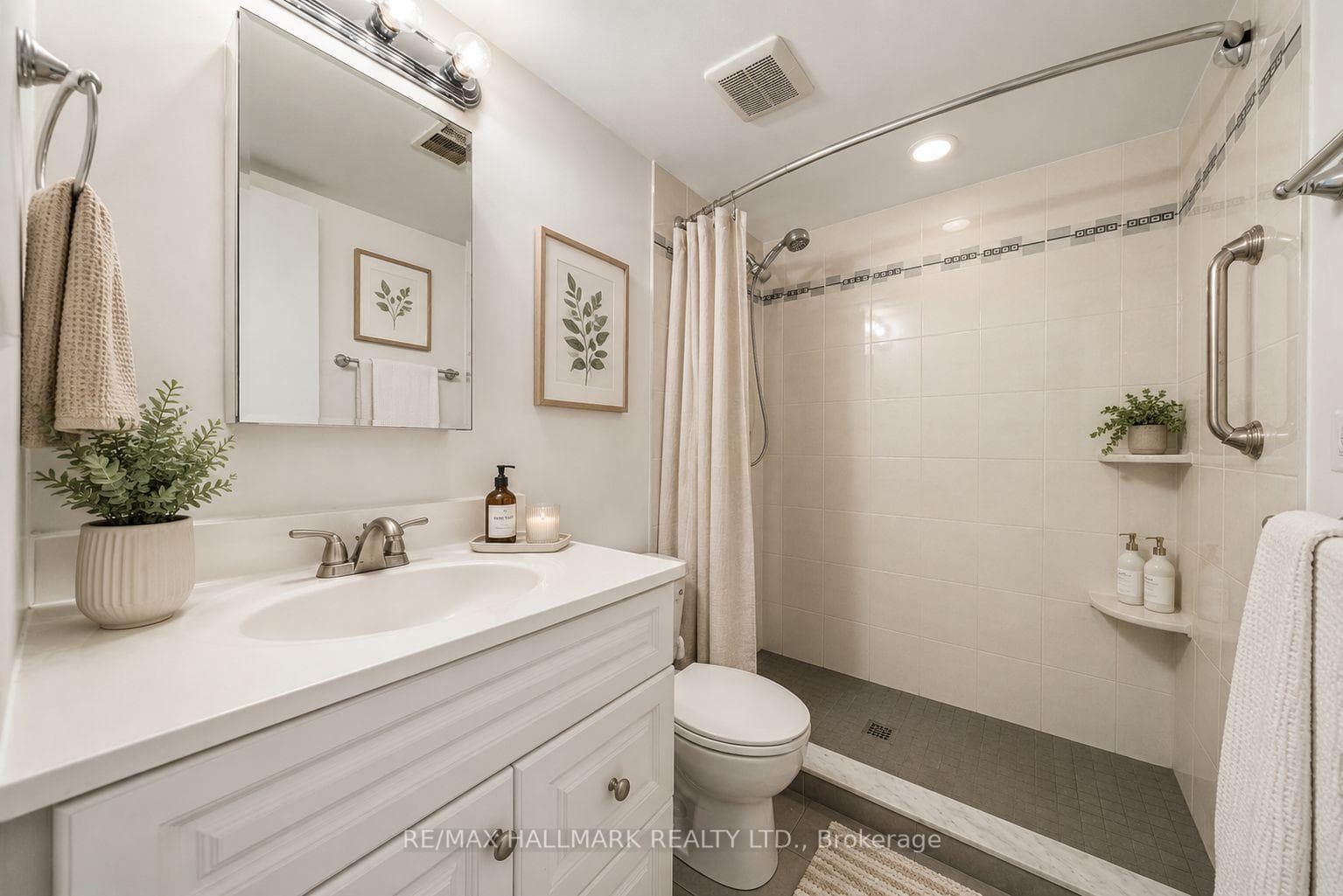 40 Homewood Avenue Unit 3112 photo 14