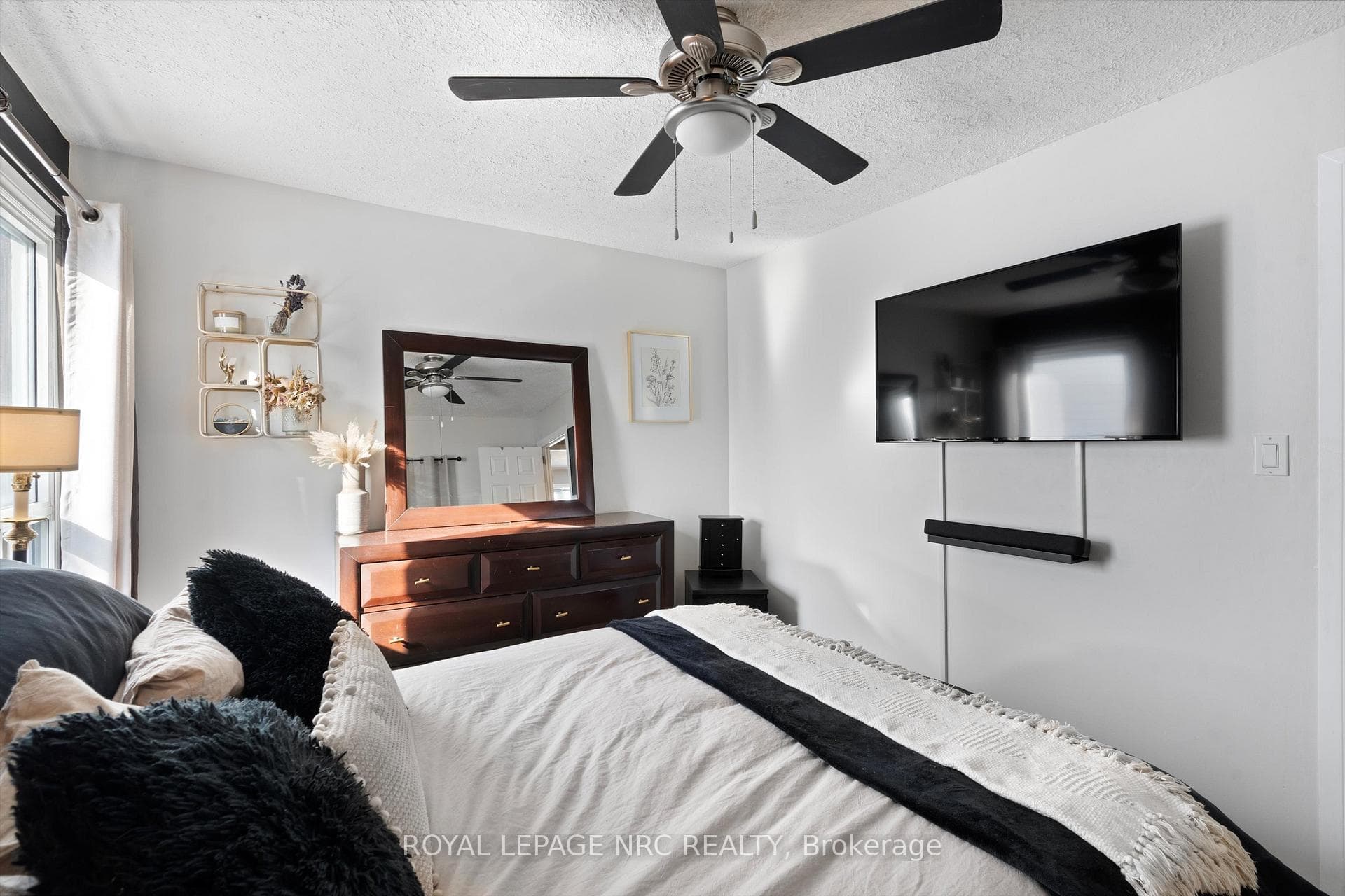 31 Sherbourne Street photo 17