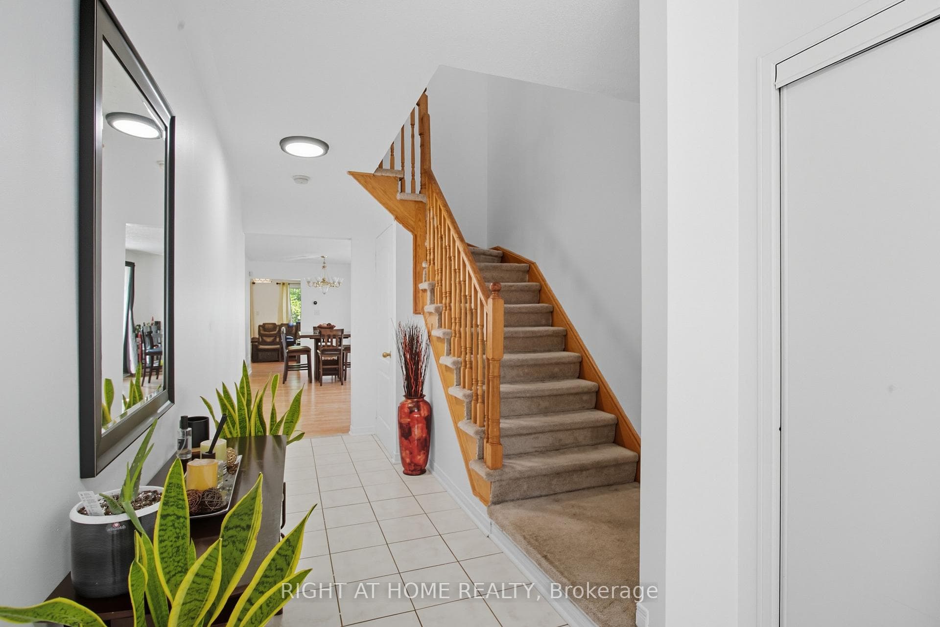 69 Cathedral Drive photo 5