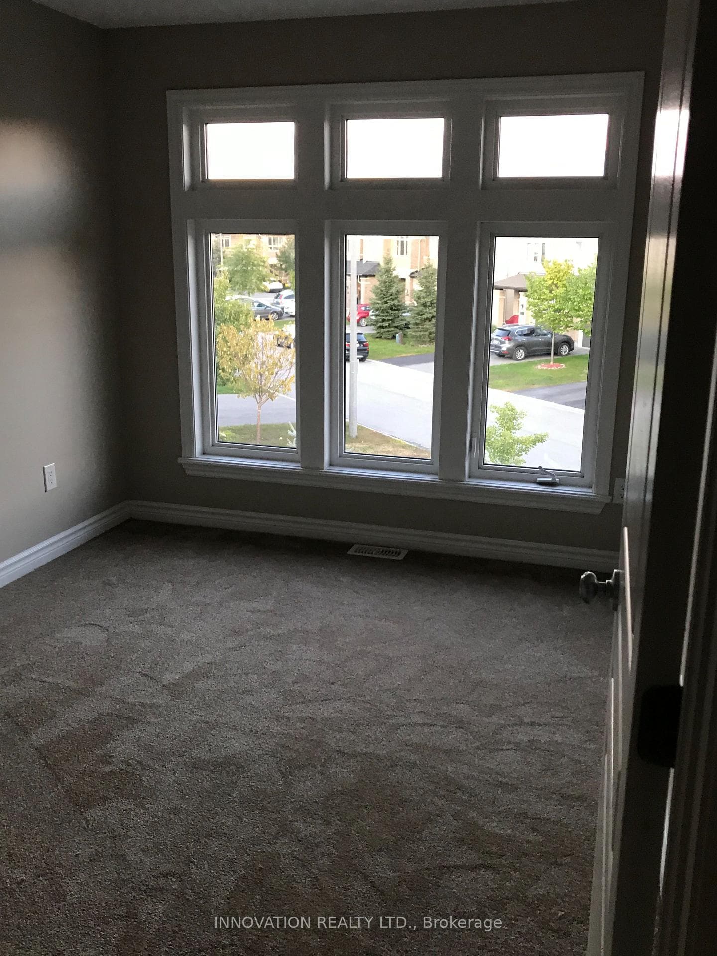 898 Fletcher Circle photo 13