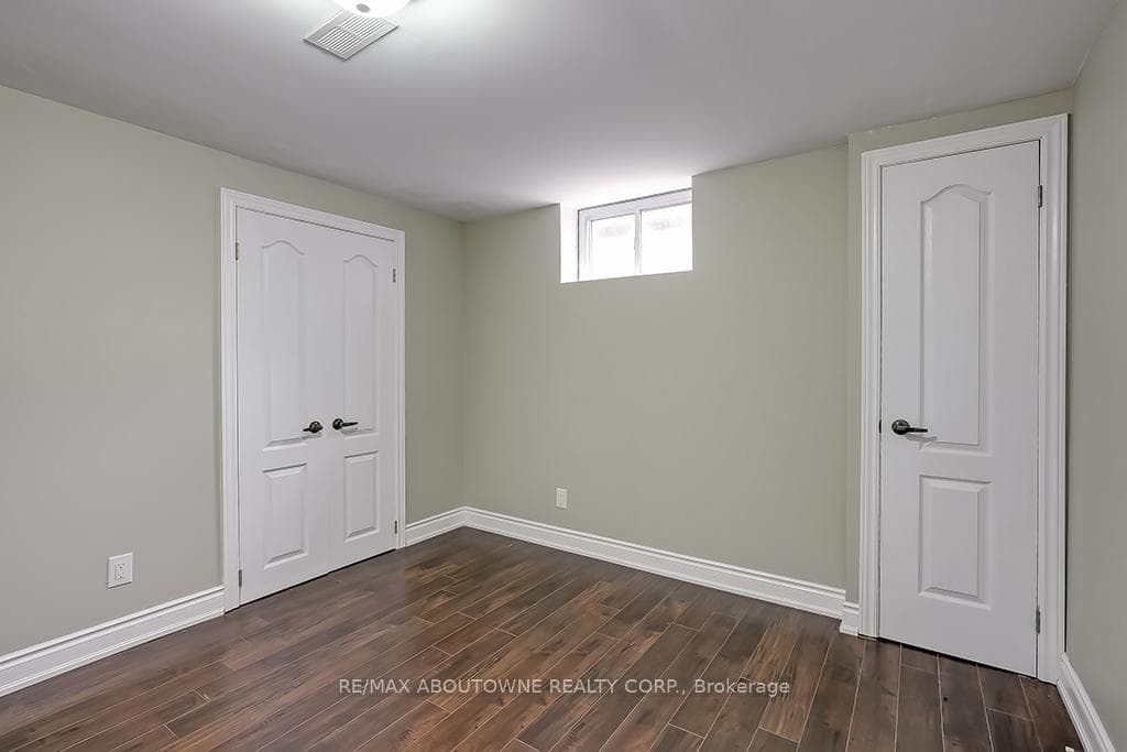640 Weynway Court photo 33
