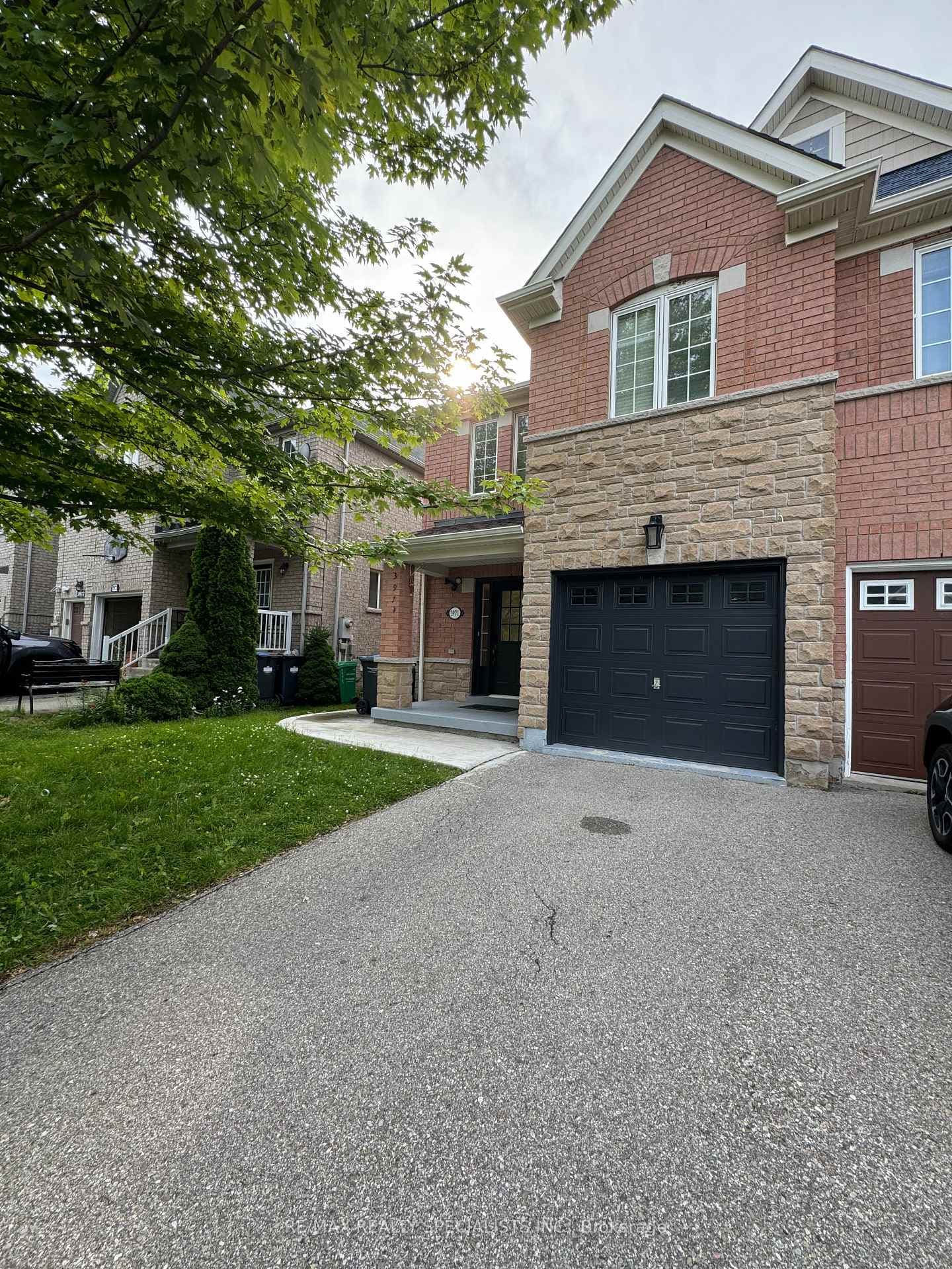 3971 Stardust Drive photo 1