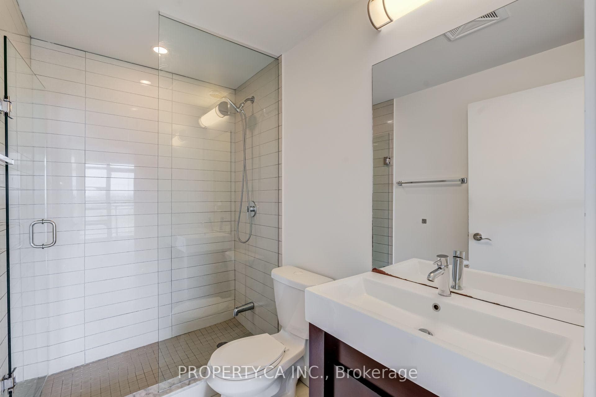 840 Queens Plate Drive Unit 1203 photo 19
