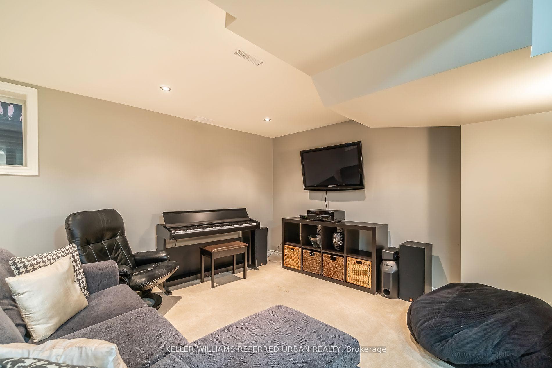 117 Copley Street photo 36