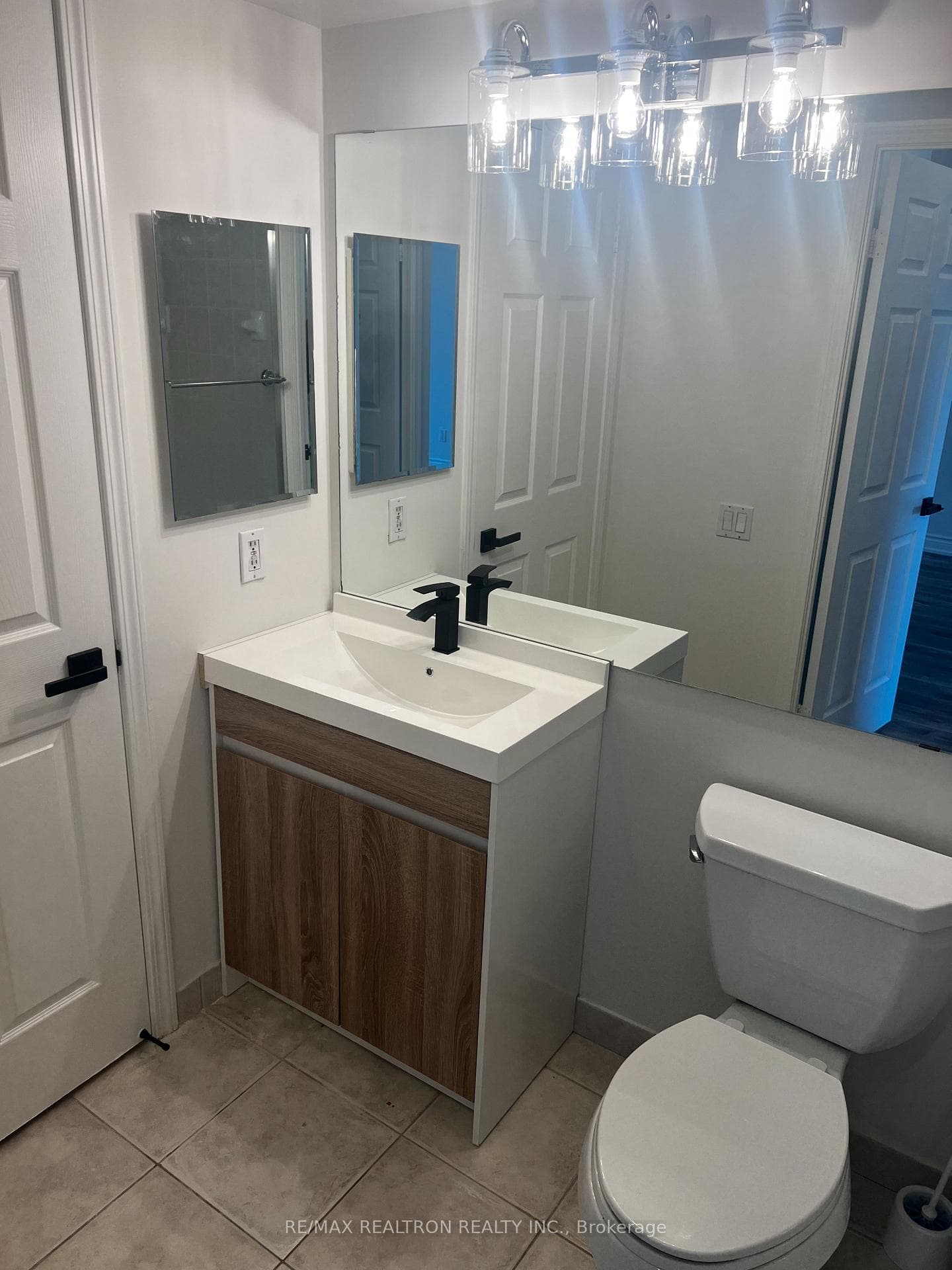 33 Empress Avenue Unit 616 photo 13