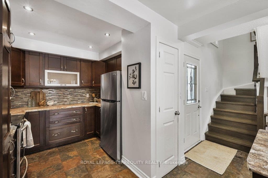 178 Radford Drive photo 21