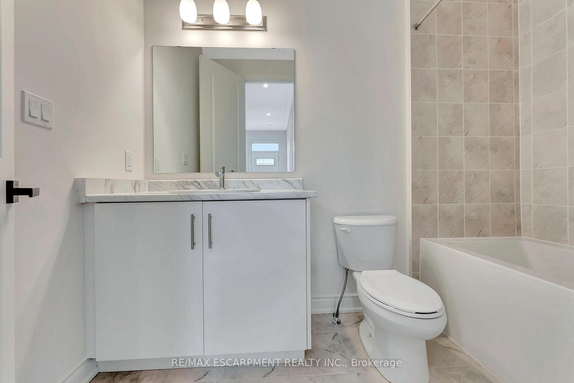 1404 Courtleigh Trail photo 23