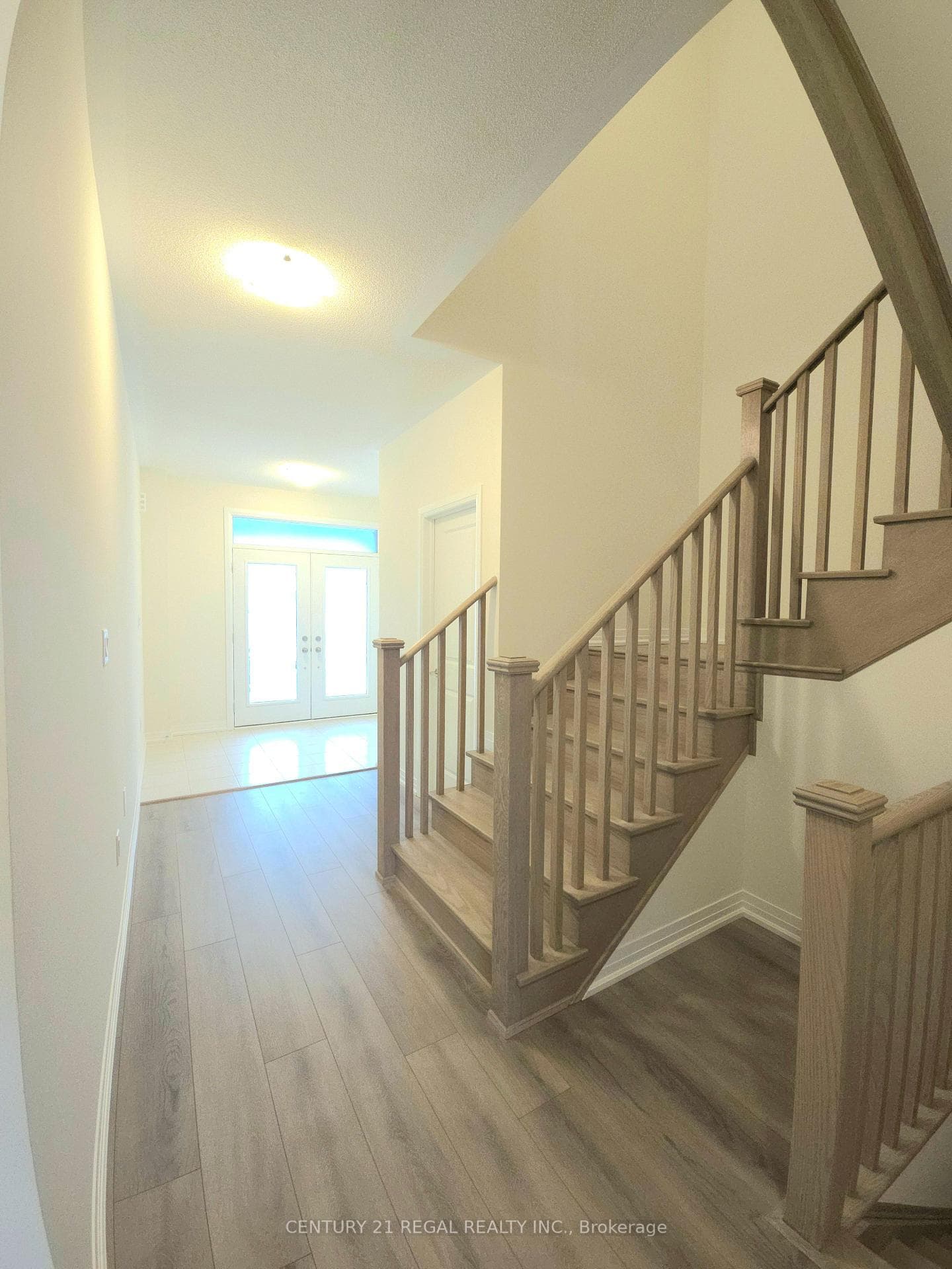 1059 CAMEO Street photo 3