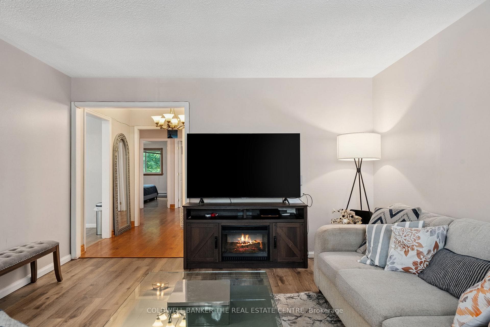 60 Pringle Avenue photo 5